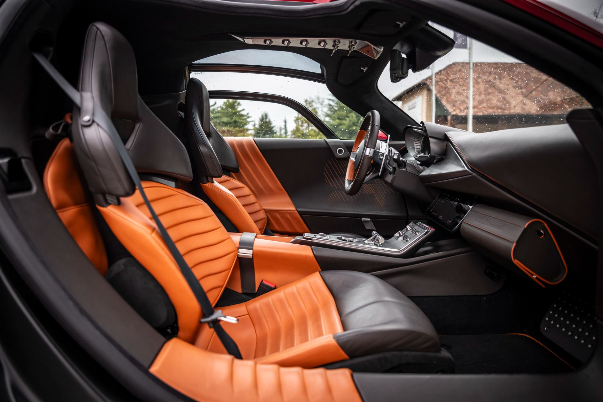 2024 alfa romeo 33 stradale interior seats tan leather