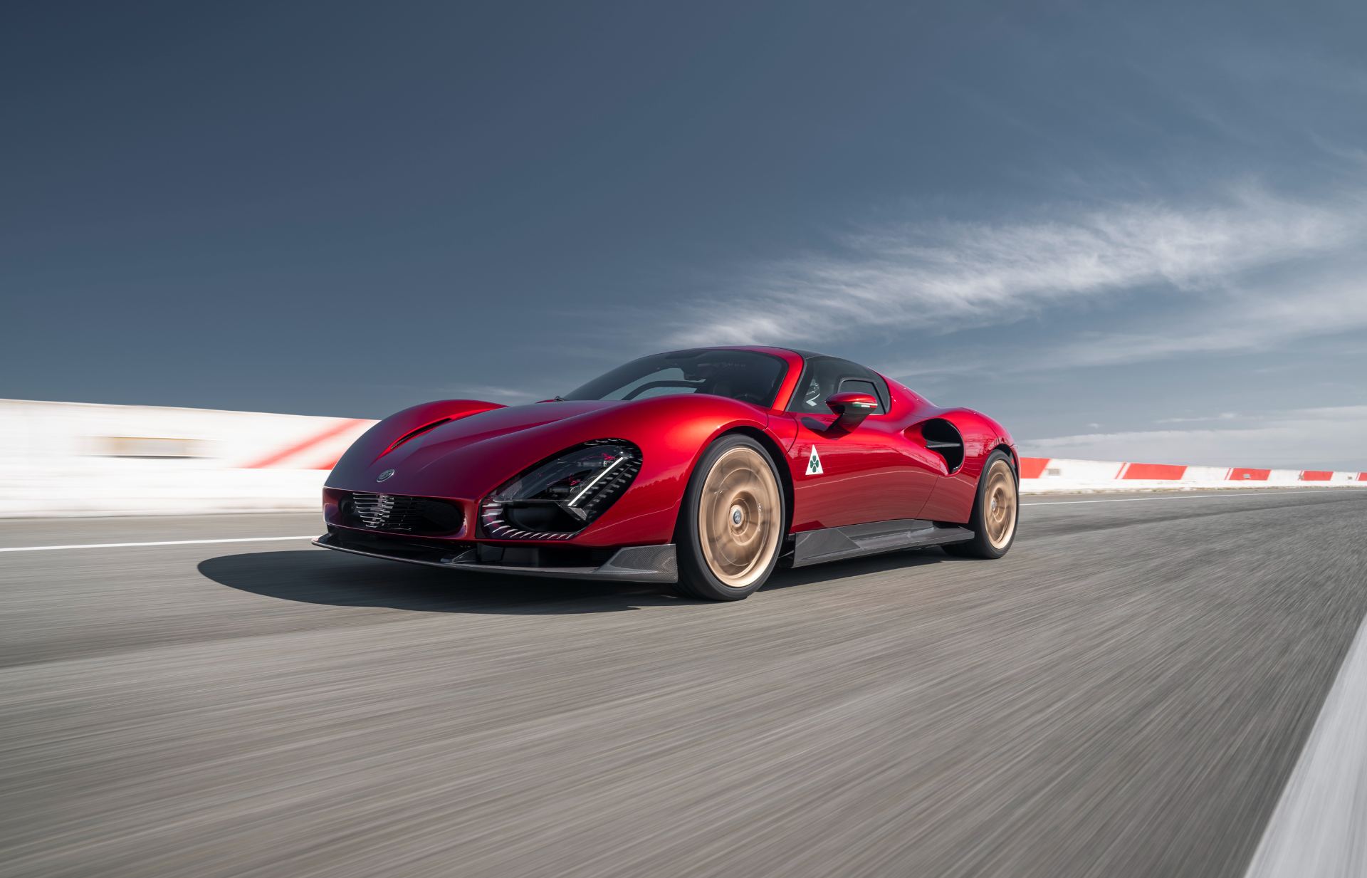 2024 alfa romeo 33 stradale driving front three quarter track red