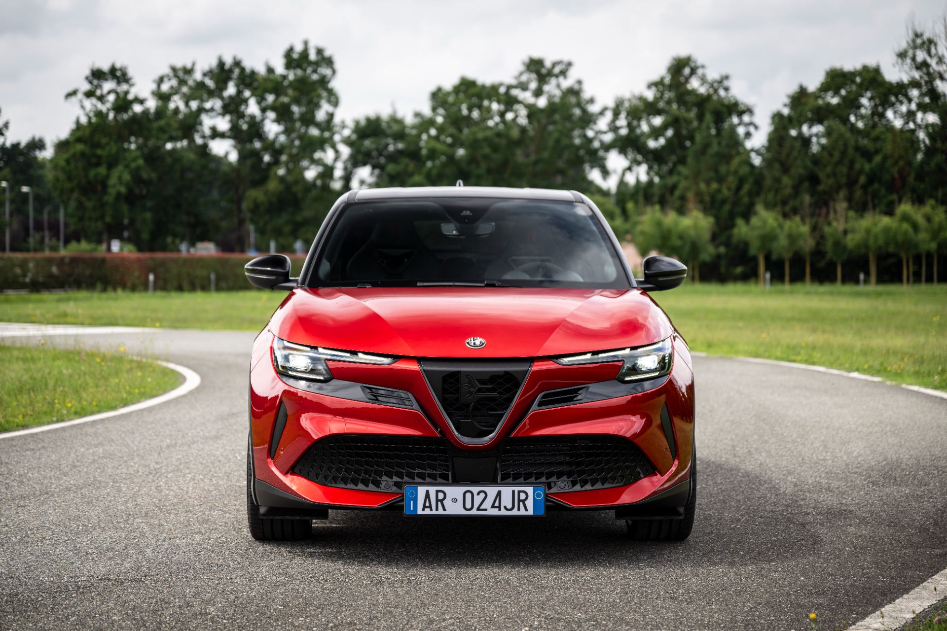 2026 alfa romeo junior veloce front red