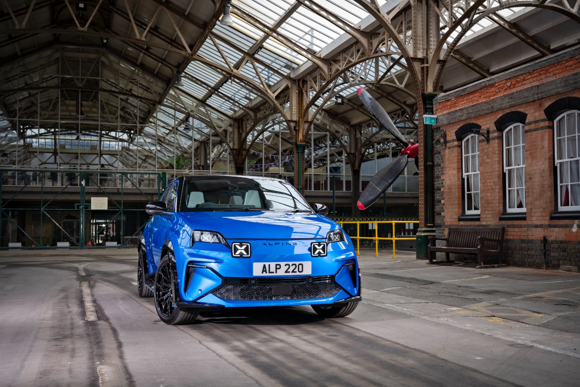 2026 alpine a290 front historic station blue