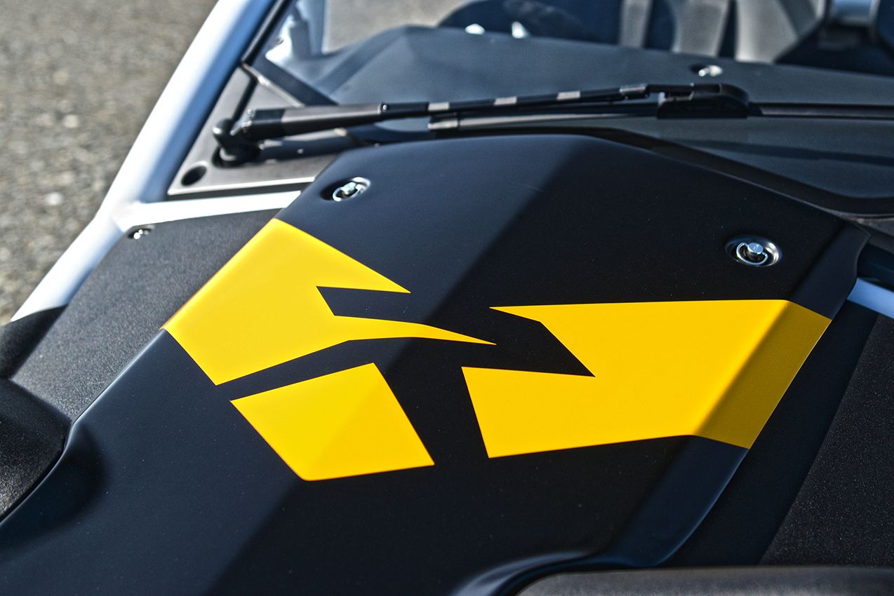 ariel nomad r bodywork graphic