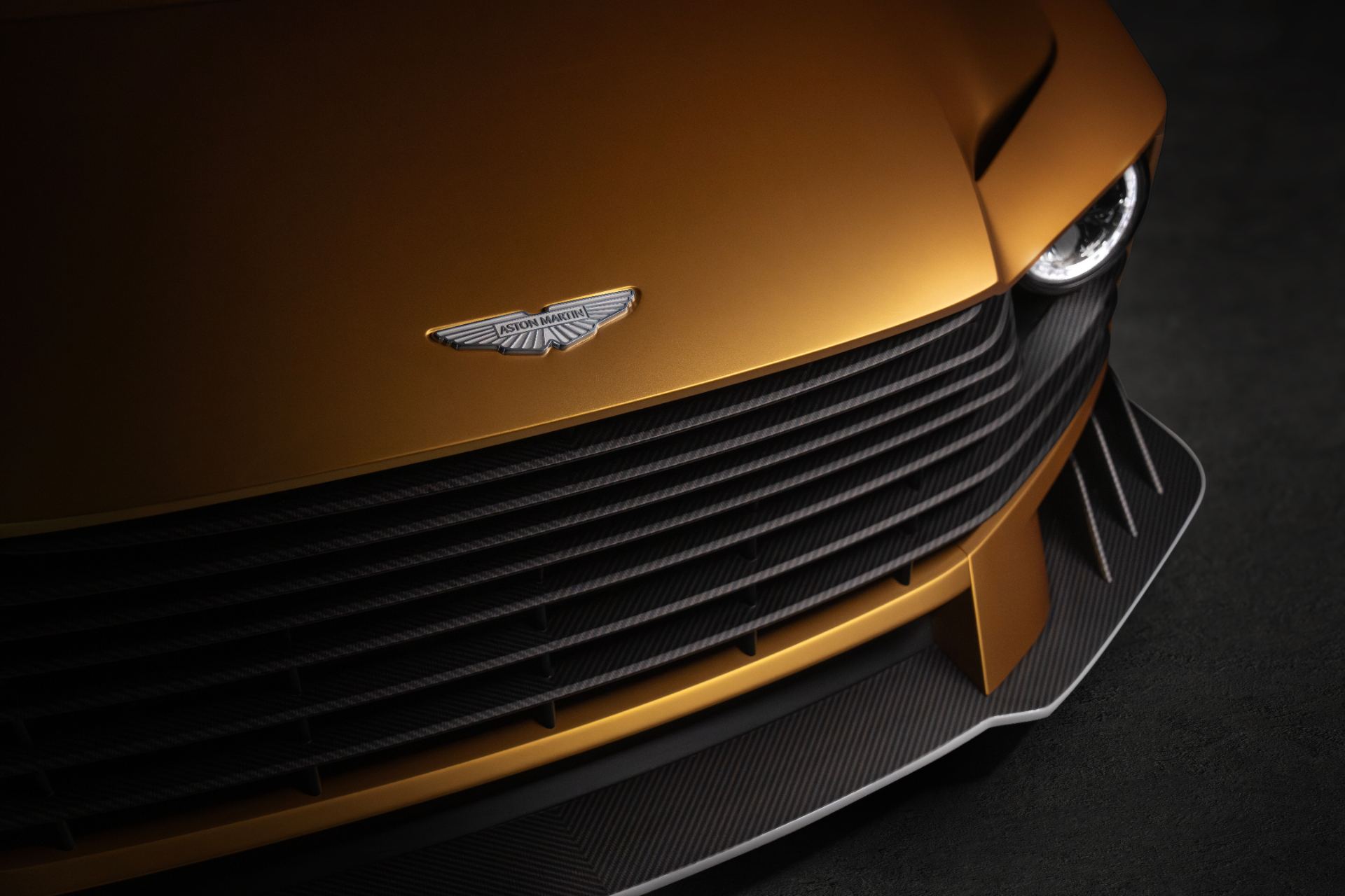 2026 aston martin valiant grille