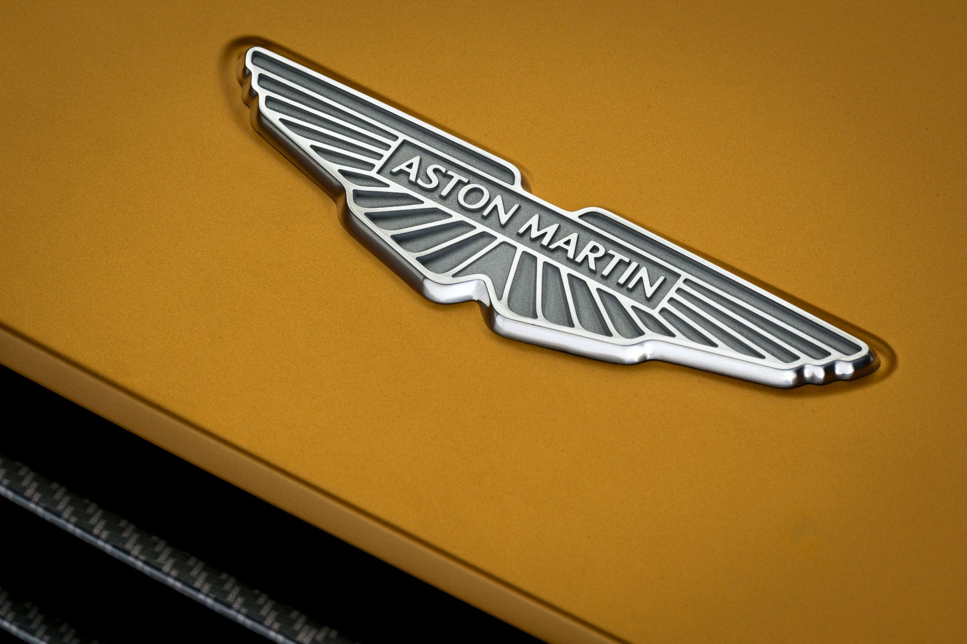 2026 aston martin valiant bonnet badge