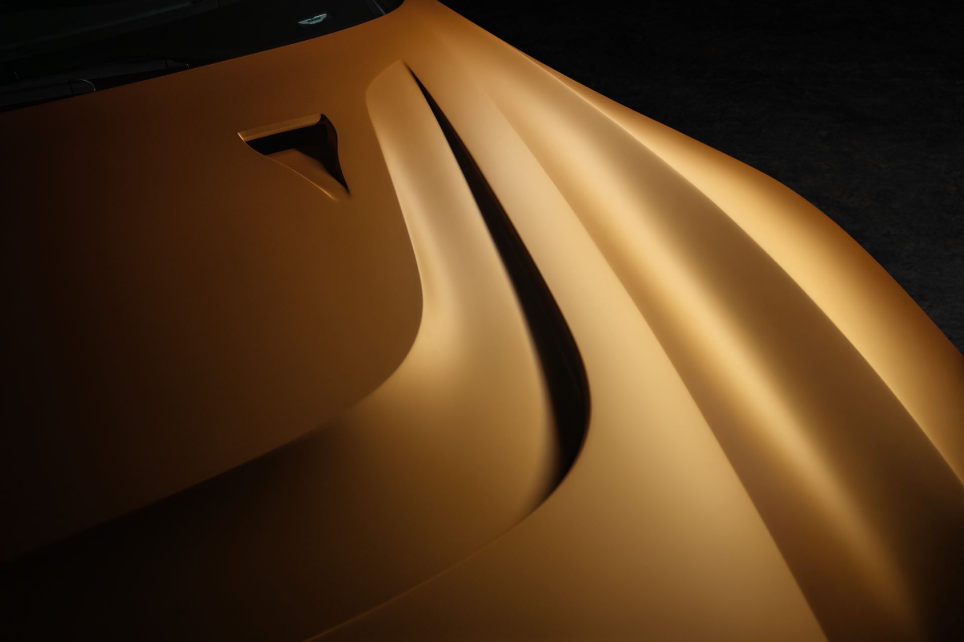 2026 aston martin valiant bonnet vent