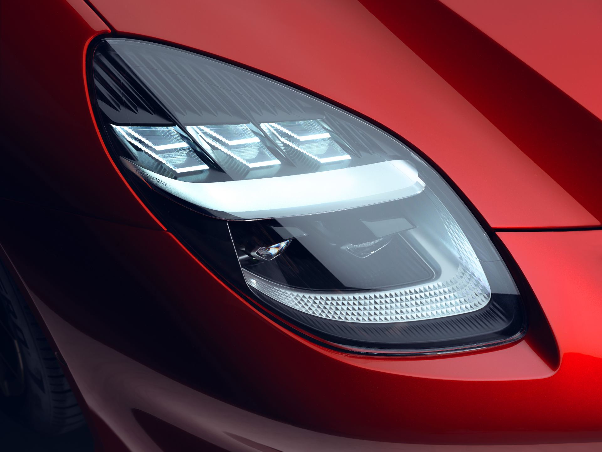 2026 aston martin vanquish headlight