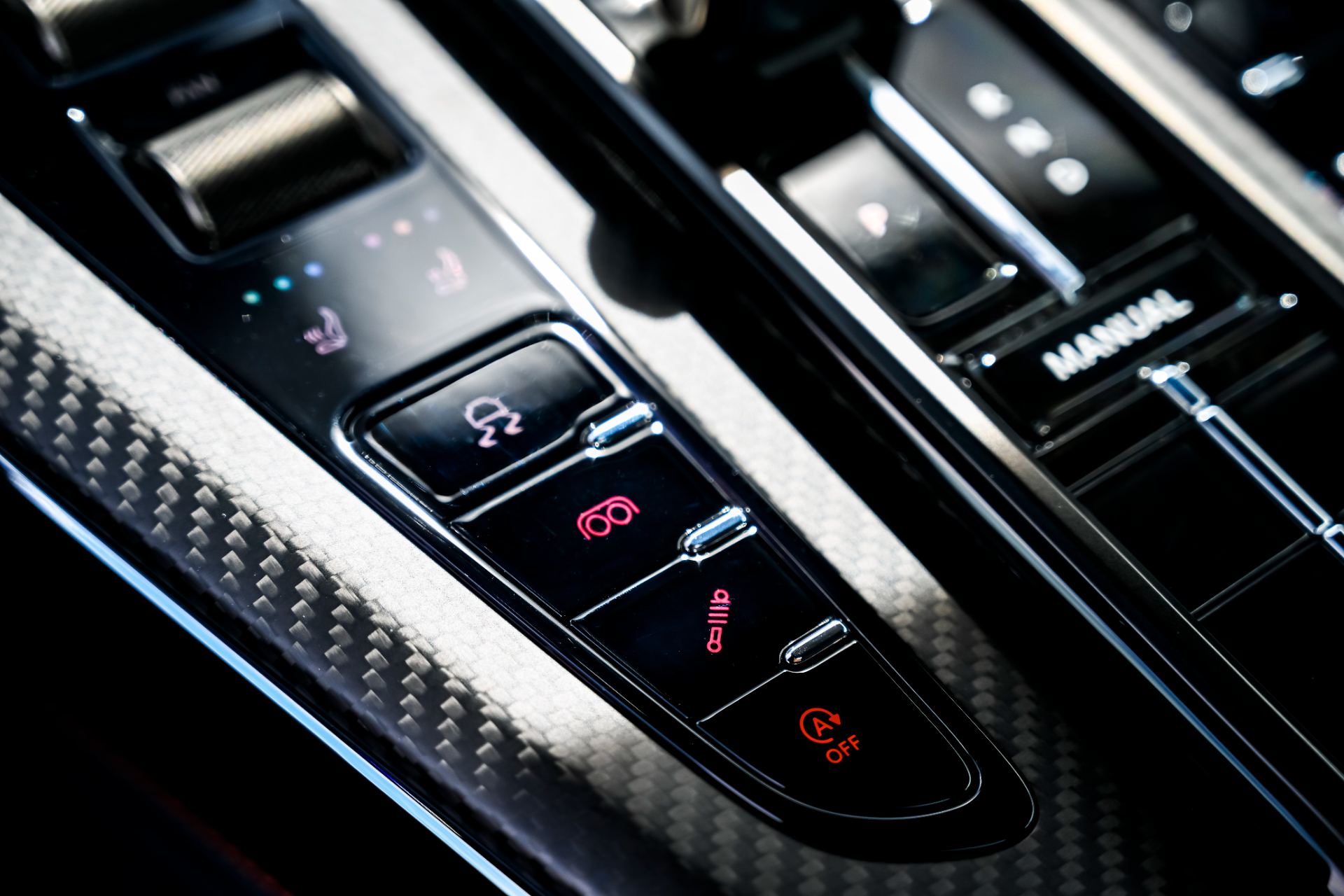 2026 aston martin vantage interior center console buttons