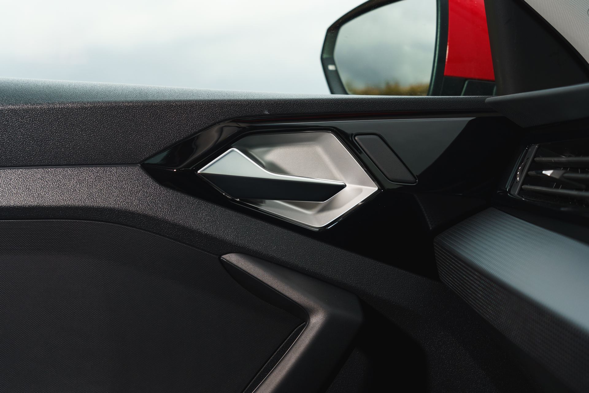 2026 audi a1 sportback sport interior door handle