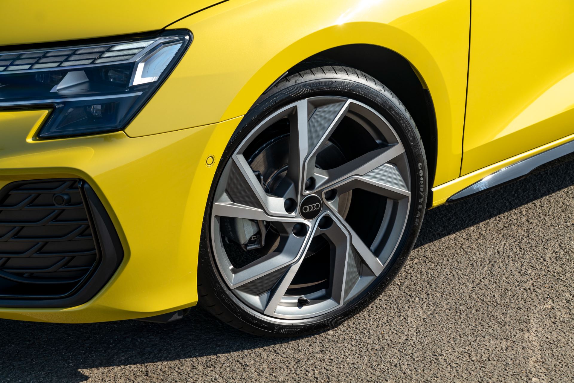 2025 audi a3 saloon wheel yellow