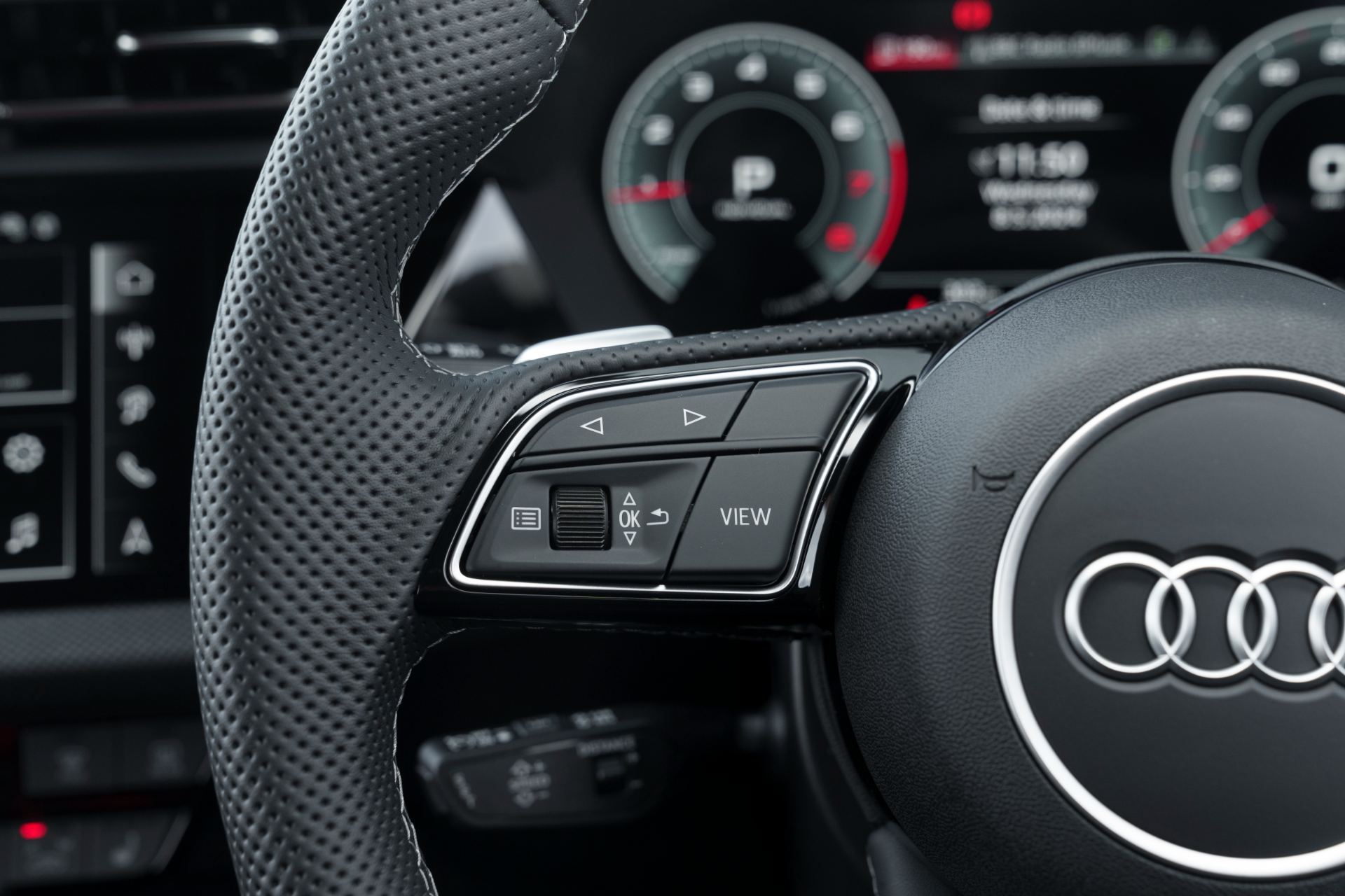 2025 audi a3 sportback steering wheel controls