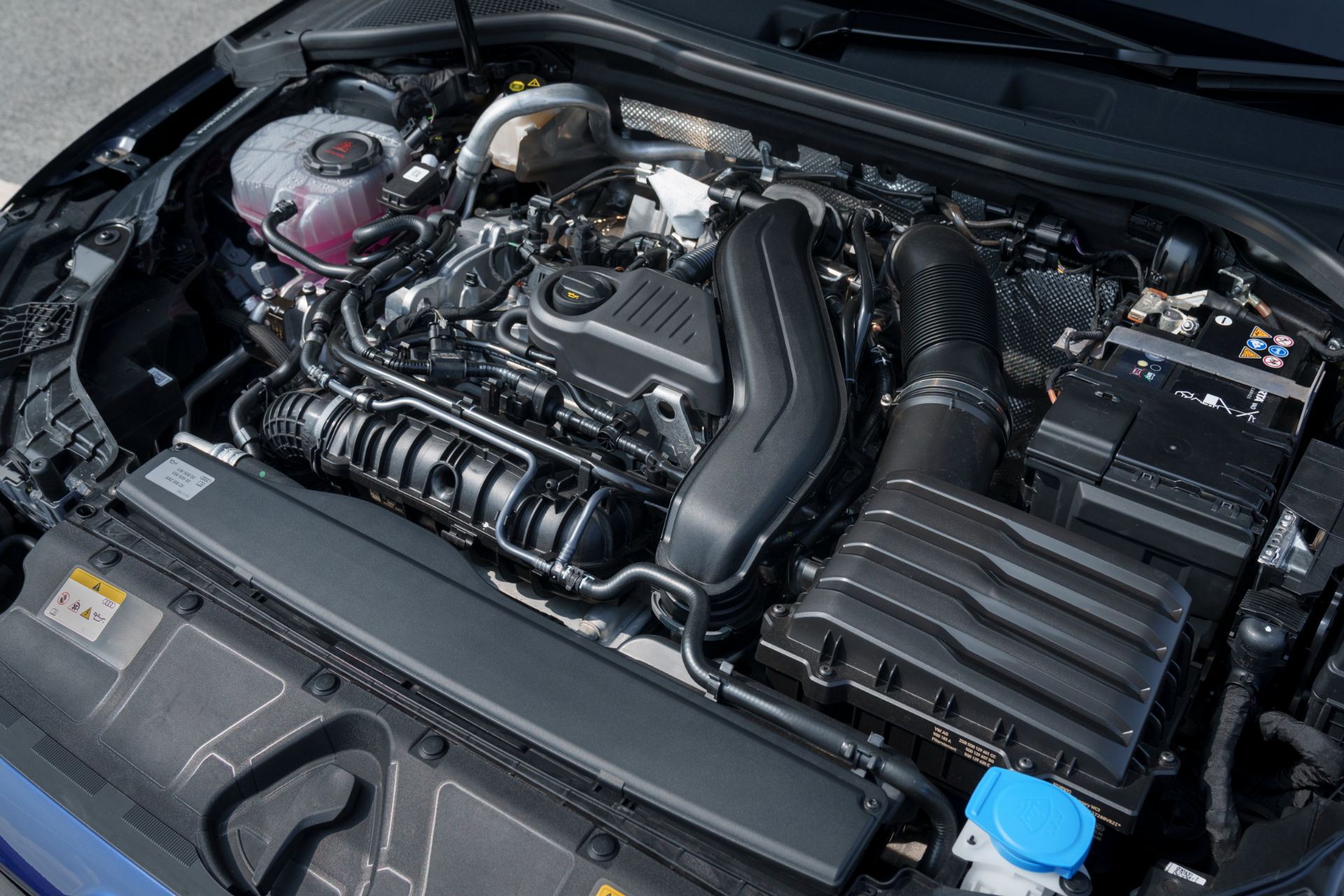 2025 audi a3 sportback engine bay