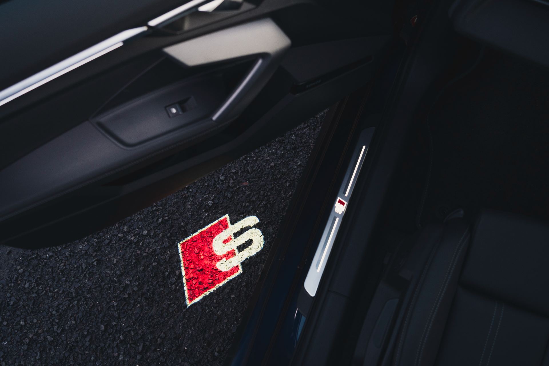 2025 audi a3 sportback tfsi e s floor mat