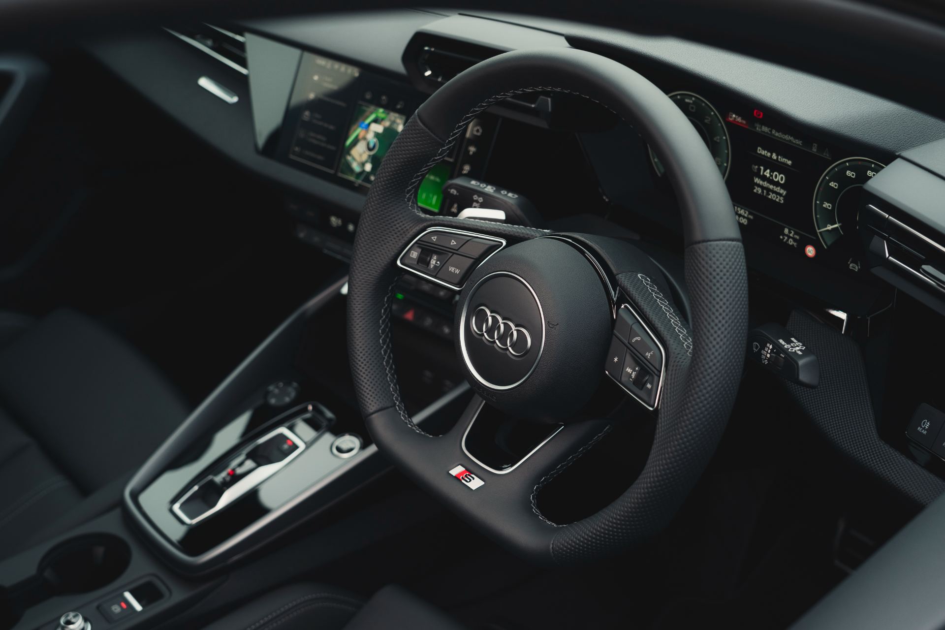 2025 audi a3 sportback tfsi e interior steering wheel