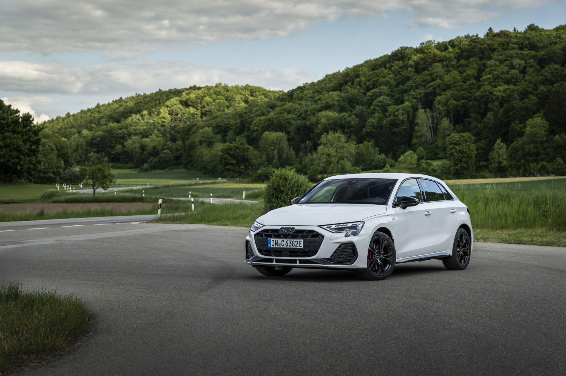 2027 audi a3 sportback e hybrid front three quarter hills white