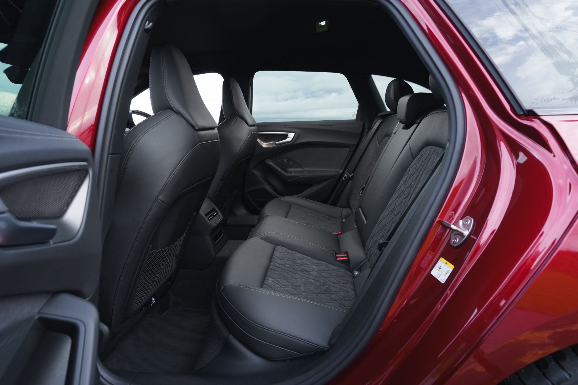 audi a5 avant interior rear seats