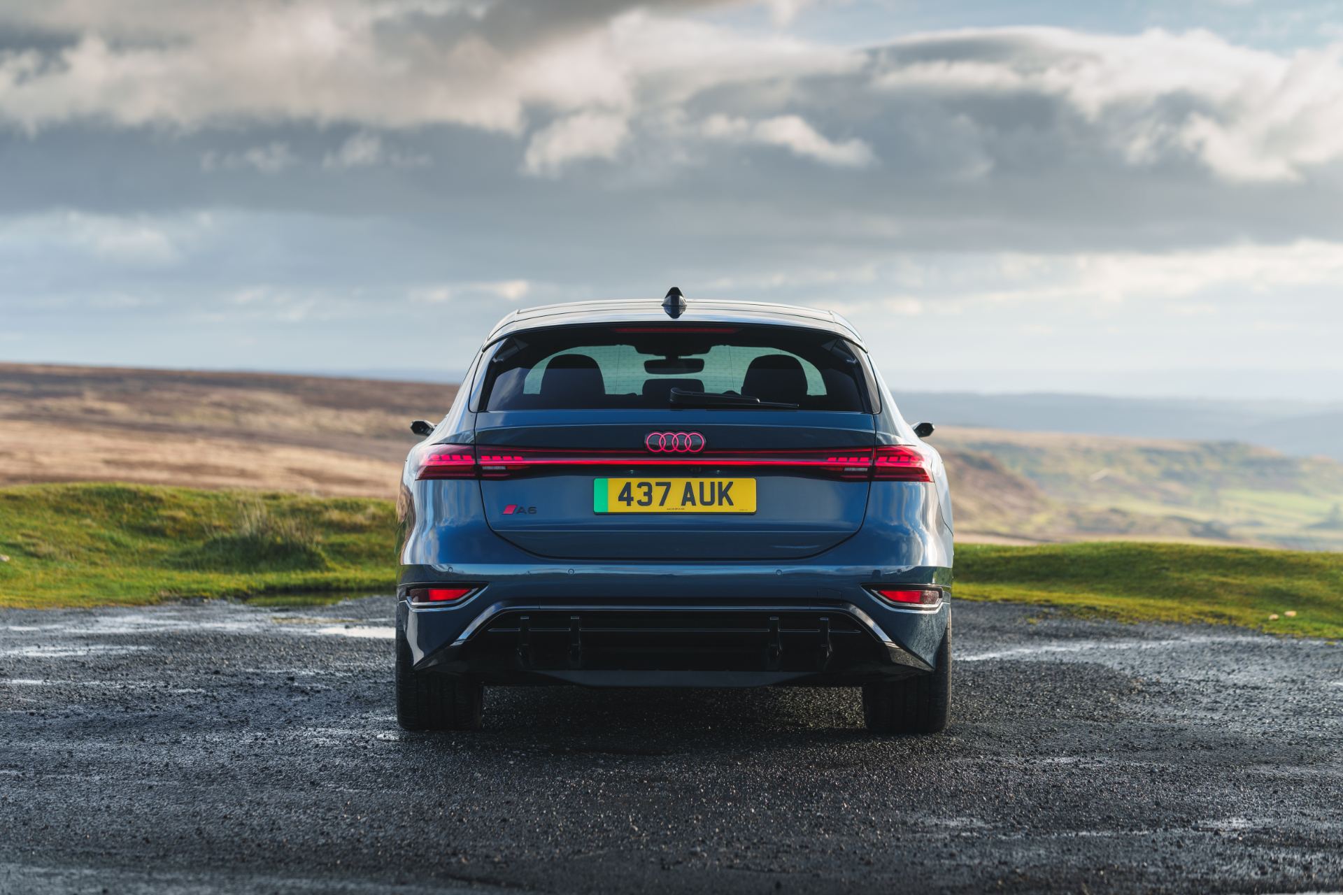2026 audi a6 avant e tron rear blue