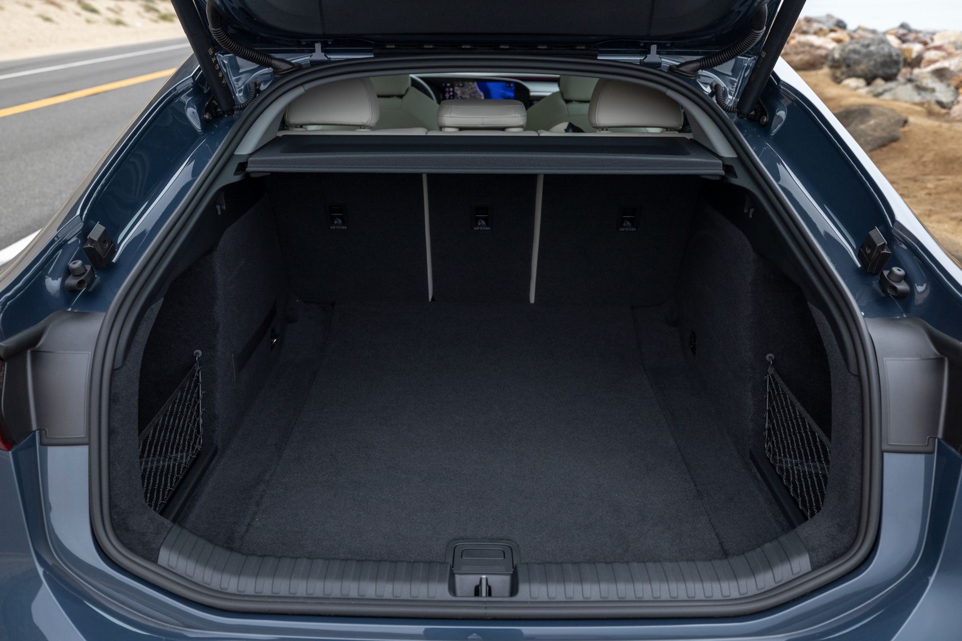 2027 audi a6 sportback e tron cargo space
