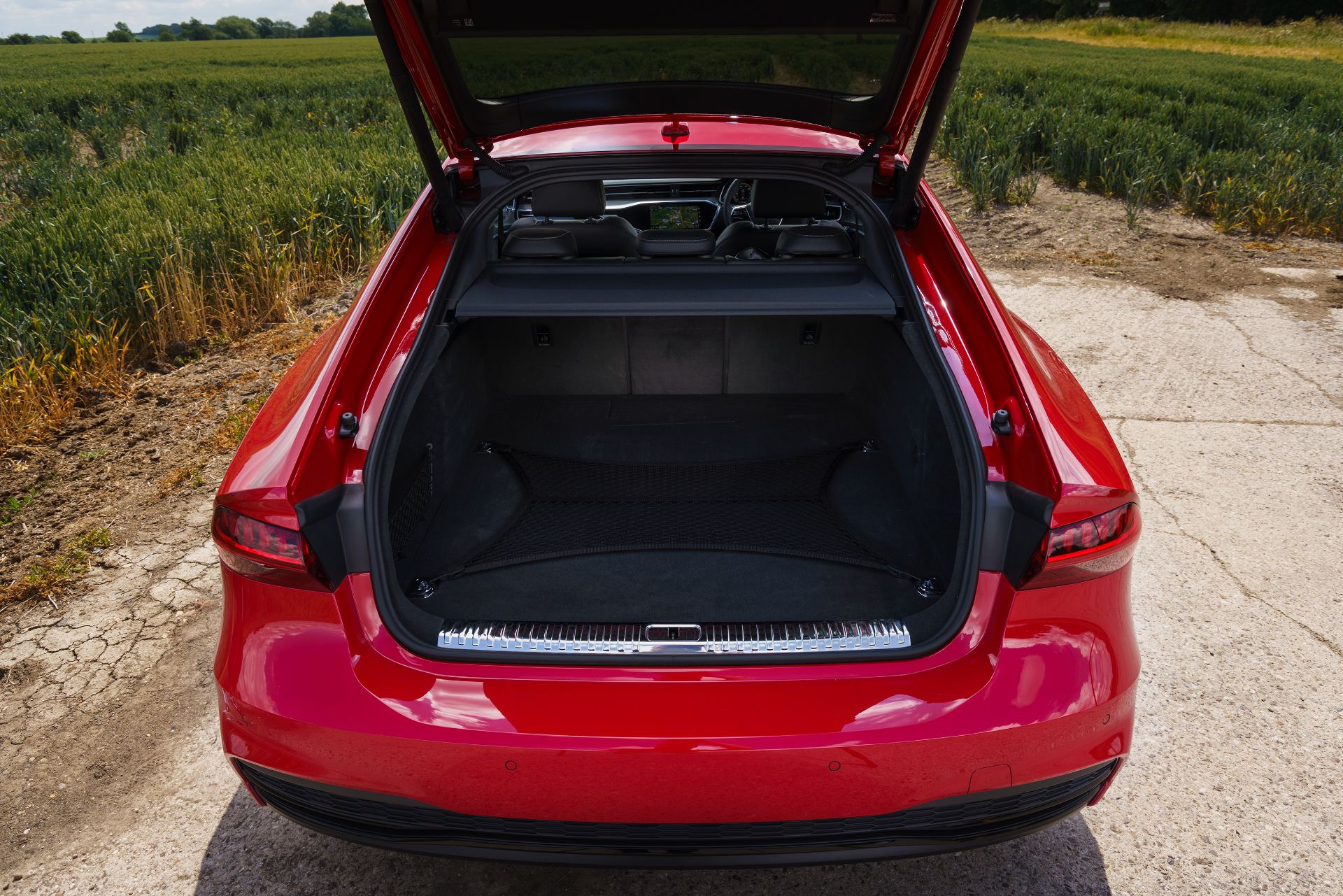 2025 audi a7 sportback cargo space