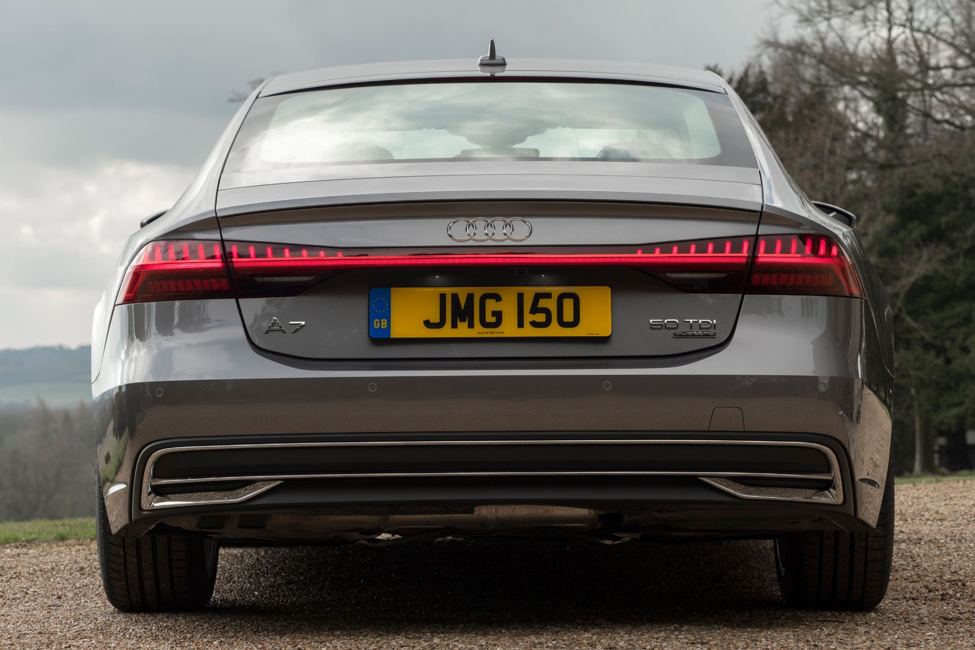 2025 audi a7 sportback rear grey