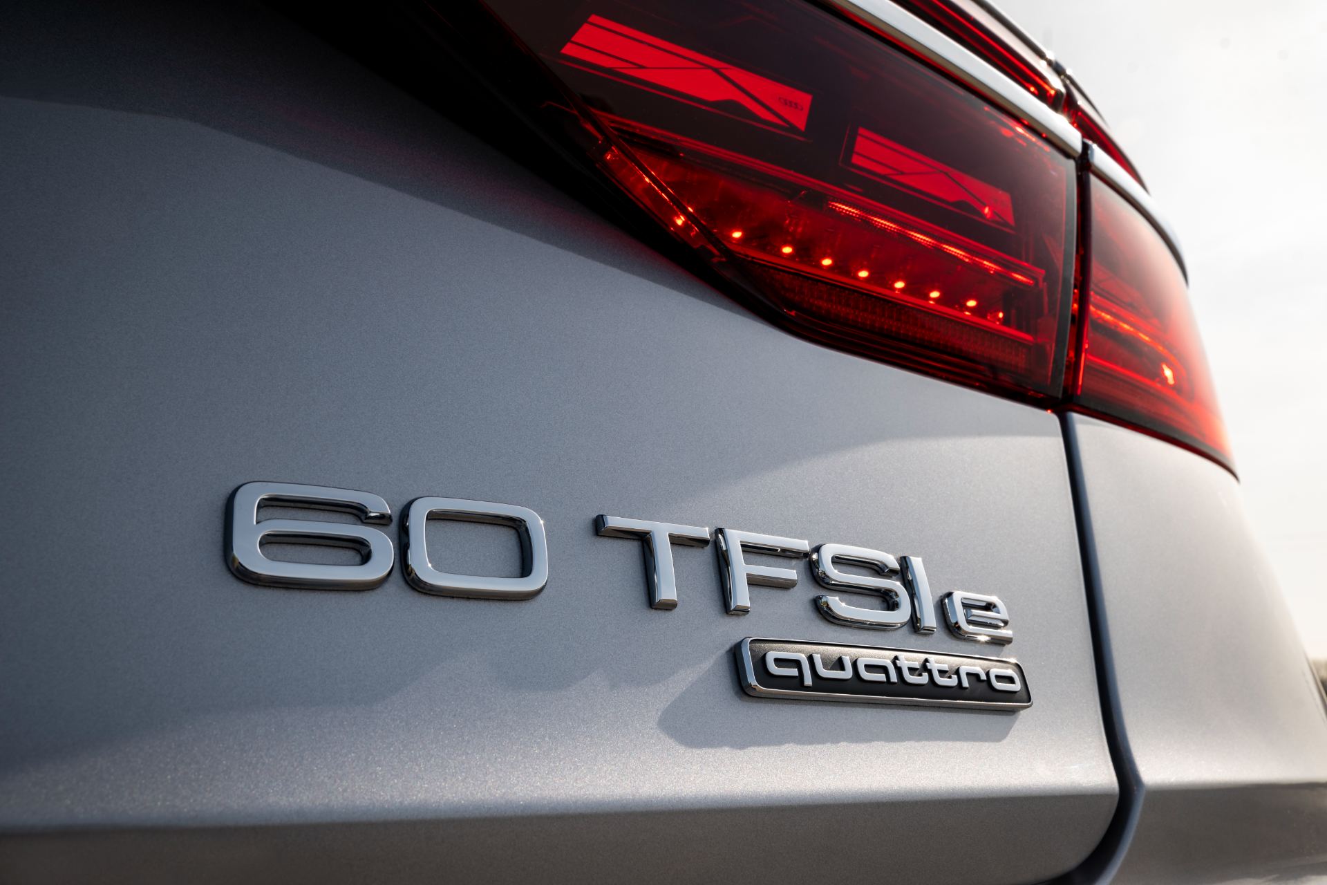 2025 audi a8 60 tfsi e quattro badge