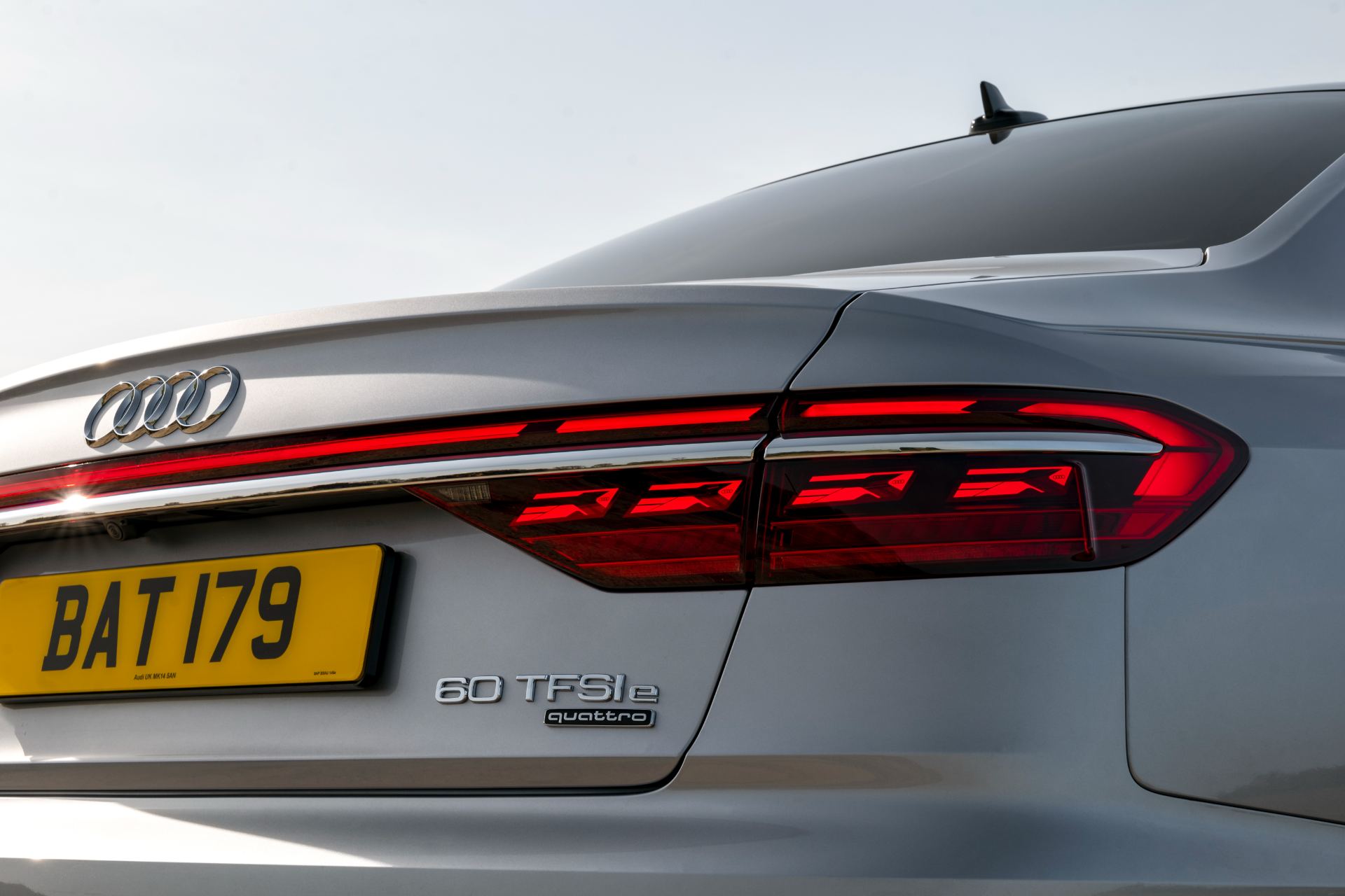 2025 audi a8 60 tfsi e taillight badge silver