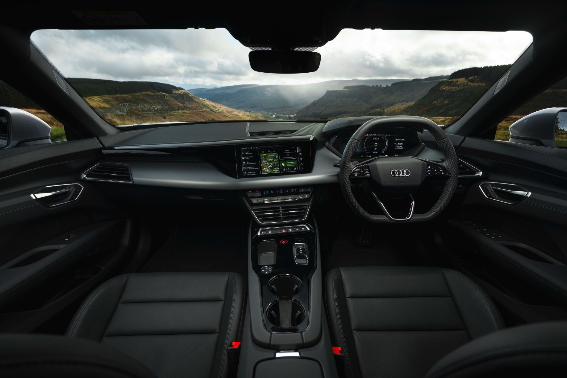 2026 audi e tron gt quattro interior dashboard