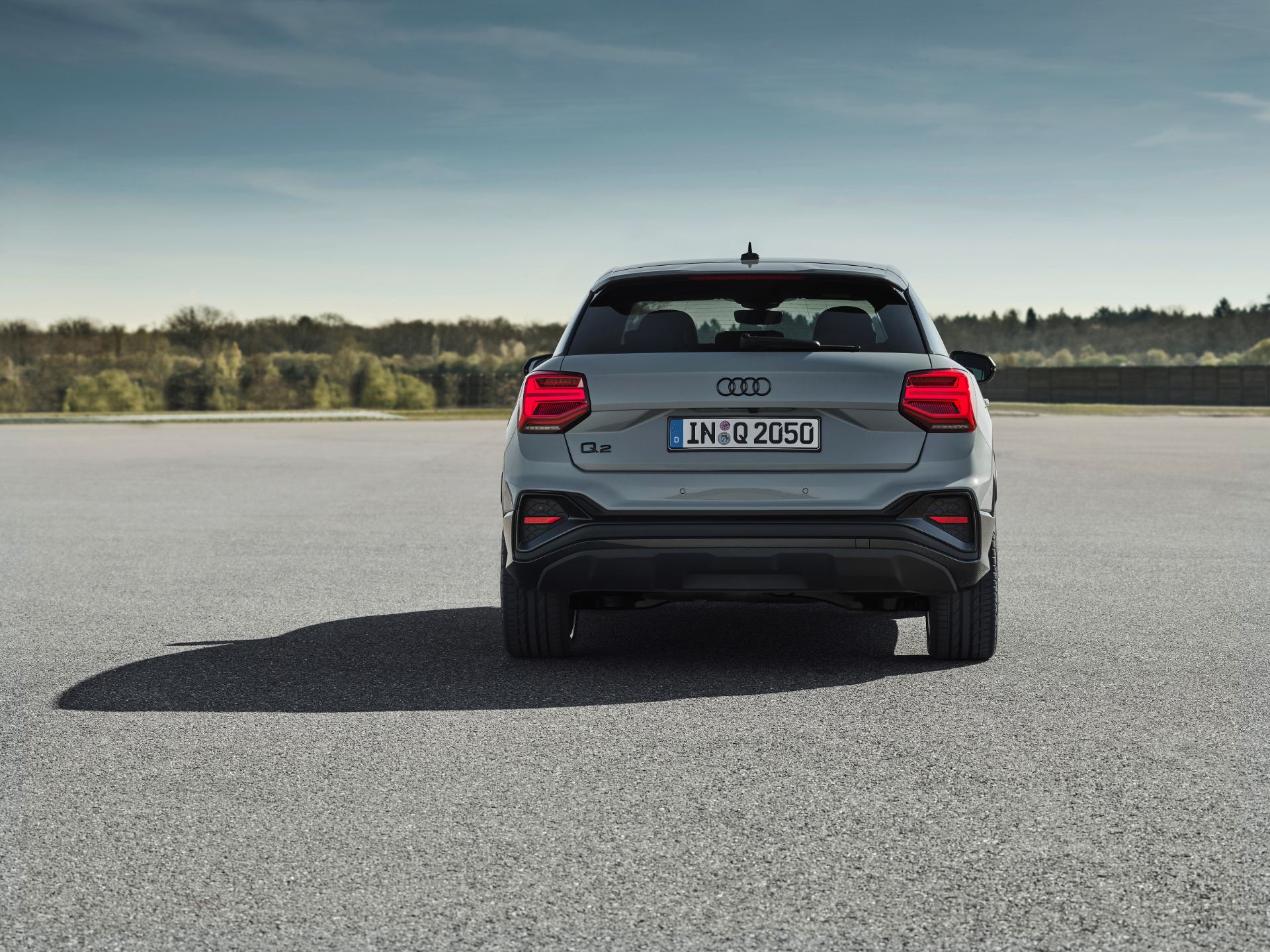2025 audi q2 rear airfield grey