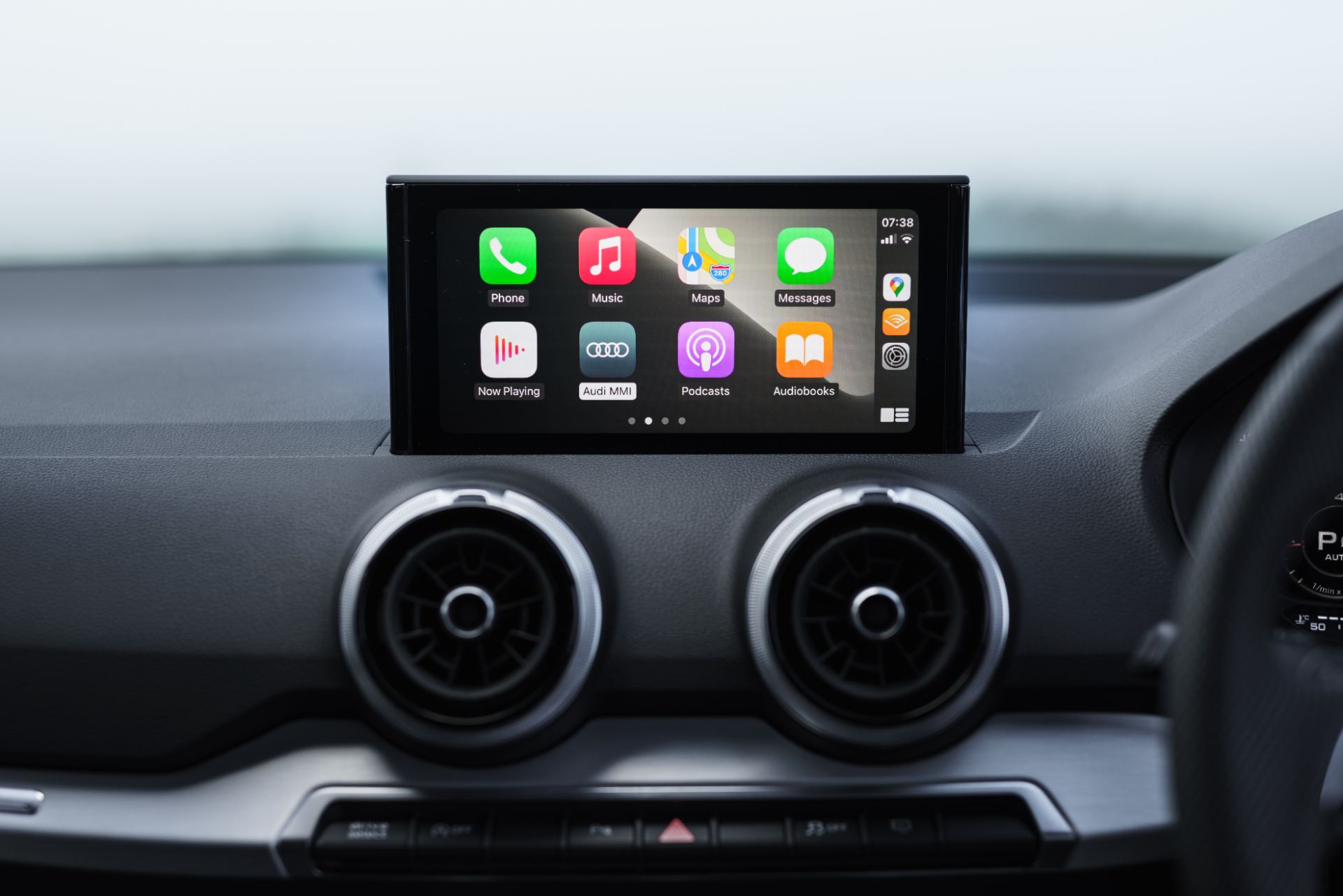 2025 audi q2 interior infotainment screen