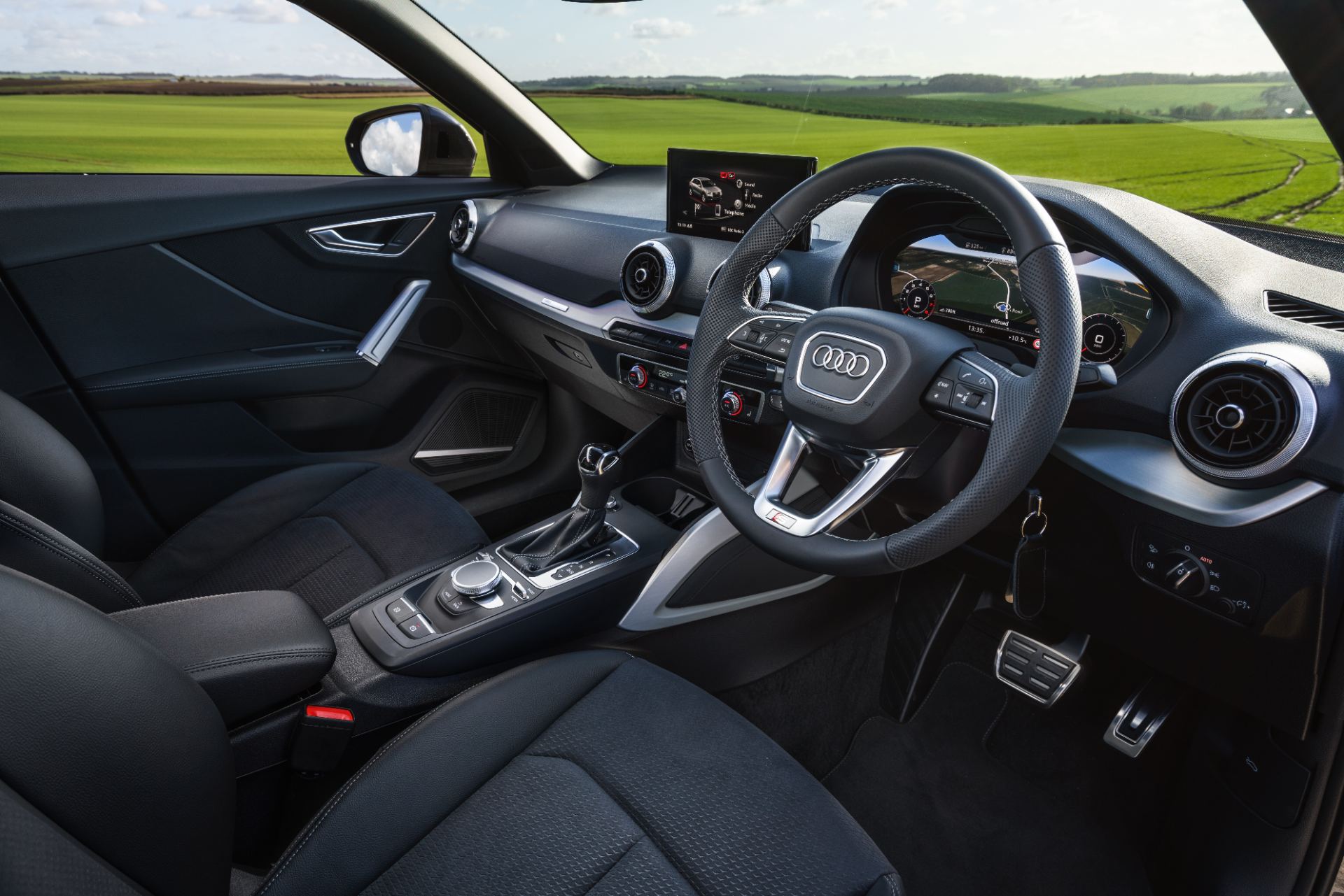 2025 audi q2 interior cockpit