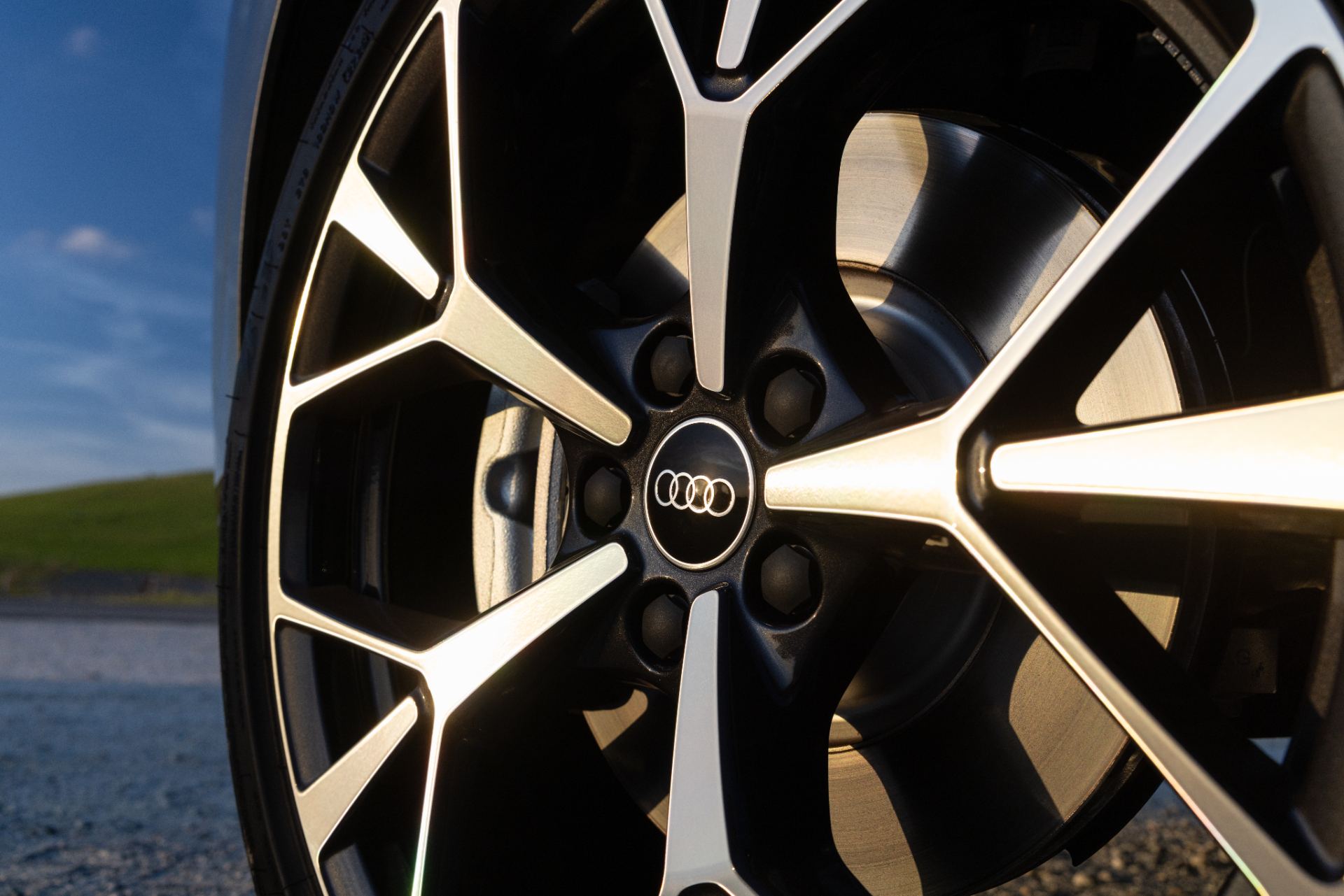 2026 audi q3 wheel