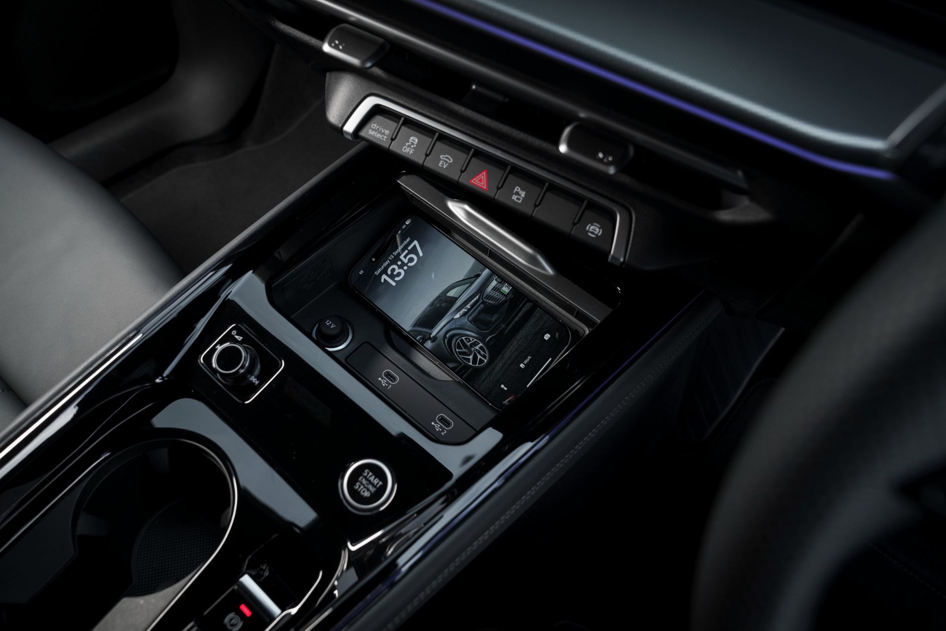 2026 audi q3 e hybrid interior phone charging