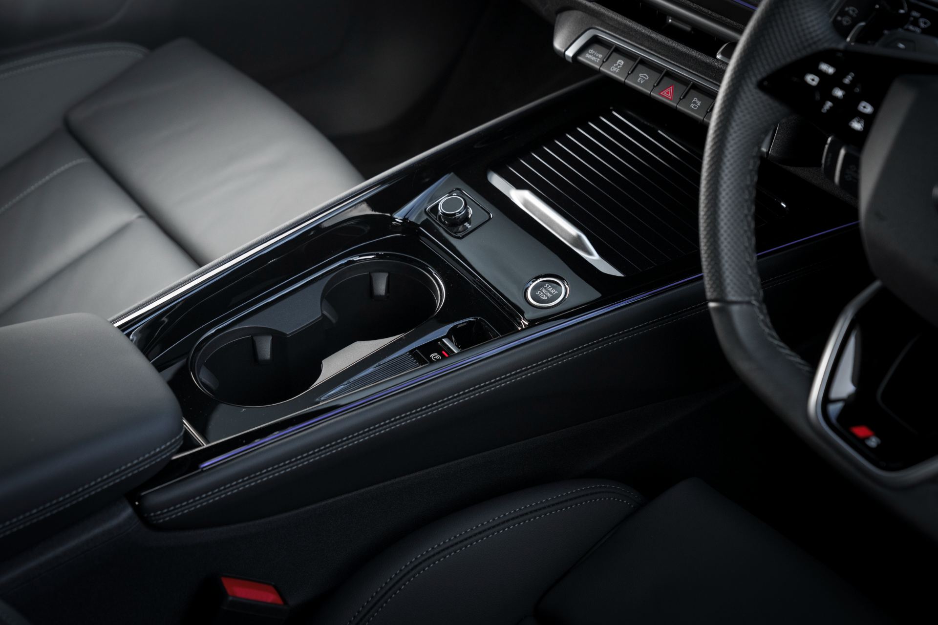 2026 audi q3 e hybrid interior center console