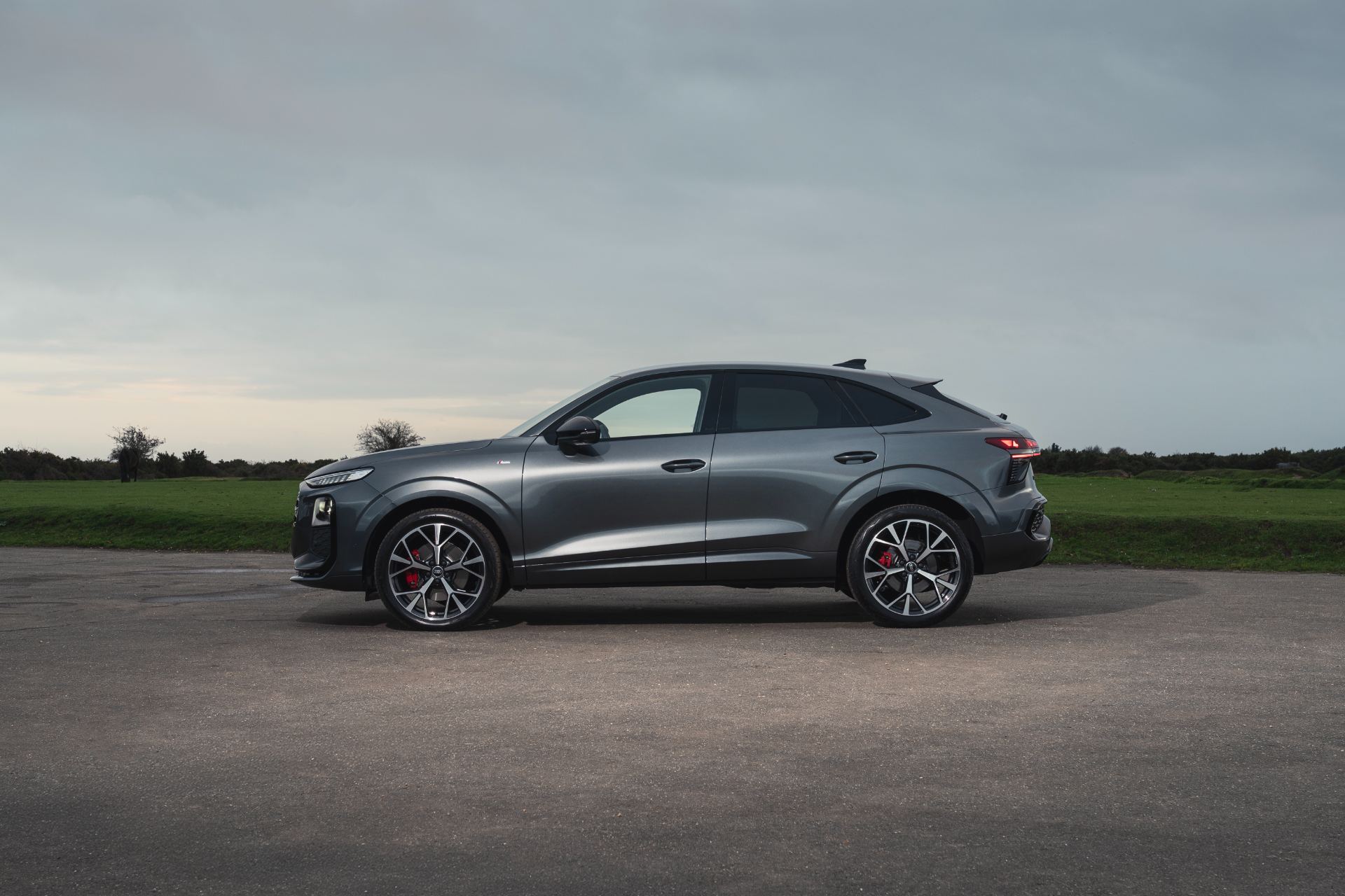 2026 audi q3 sportback side profile grey