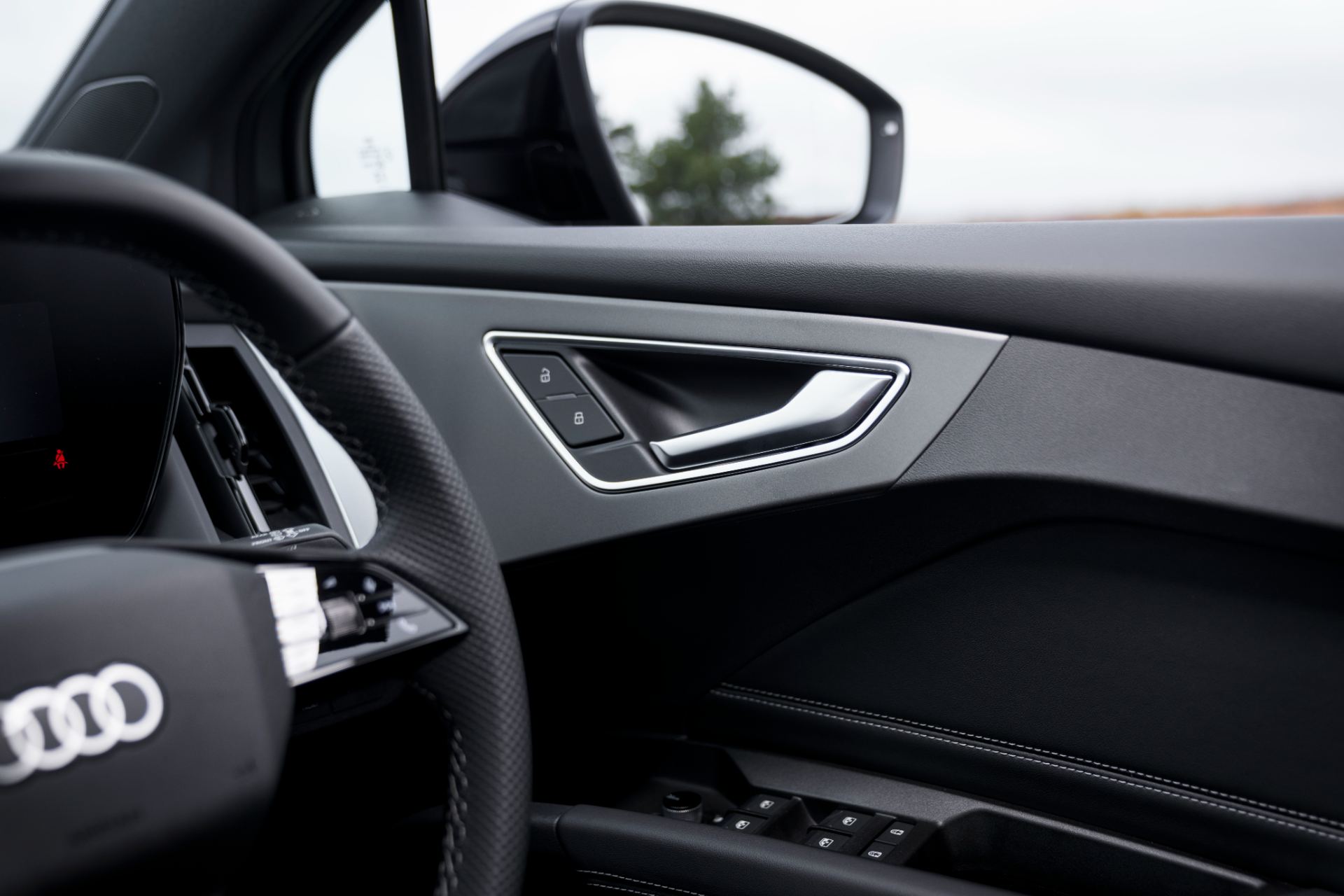 2026 audi q4 e tron interior door handle
