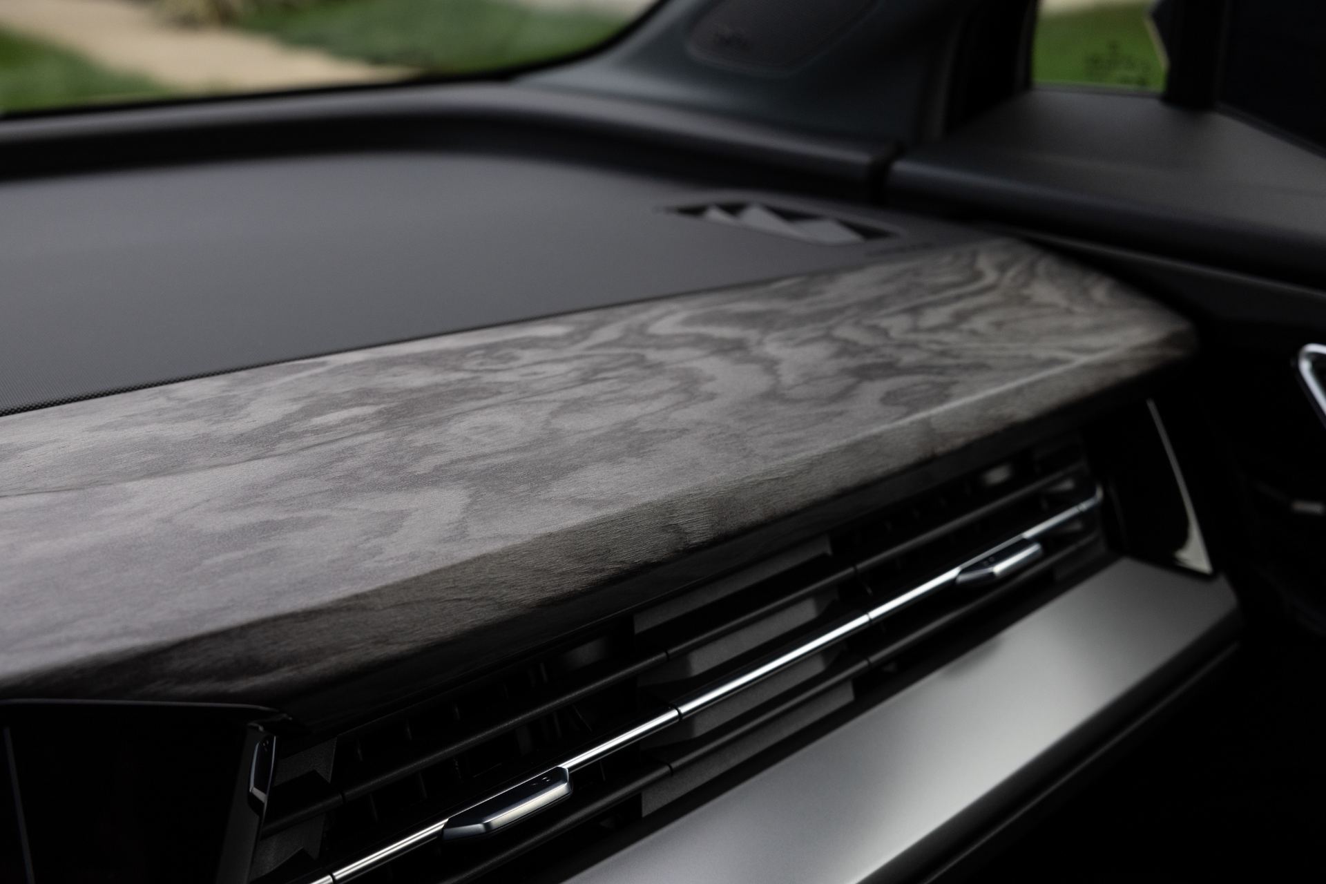 2026 audi q4 e tron interior dashboard trim