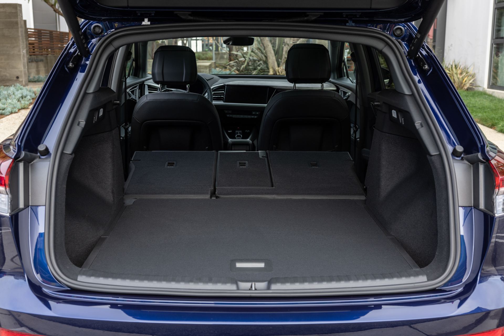 2026 audi q4 e tron cargo space seats folded
