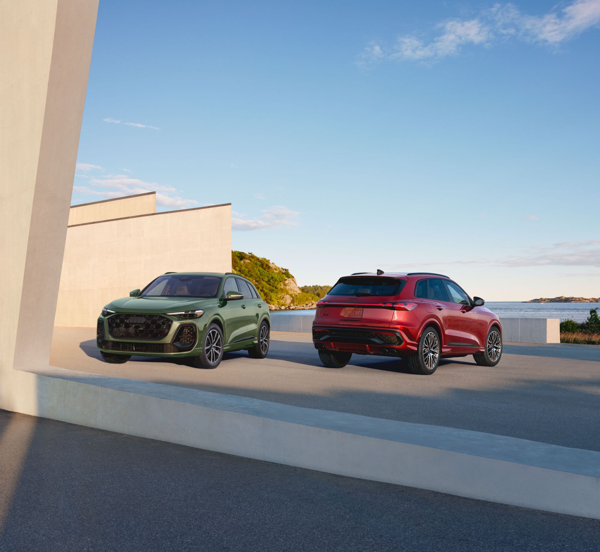 2026 audi q5 pair green and red