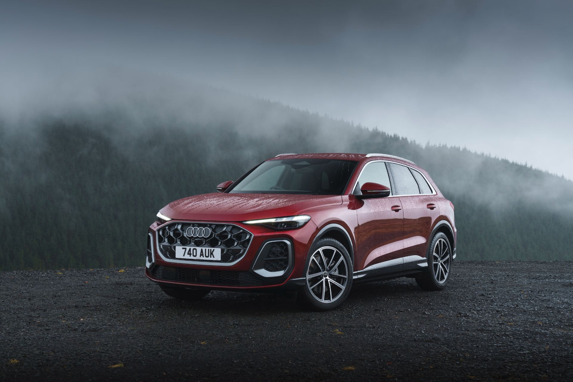 2026 audi q5 suv front three quarter fog red