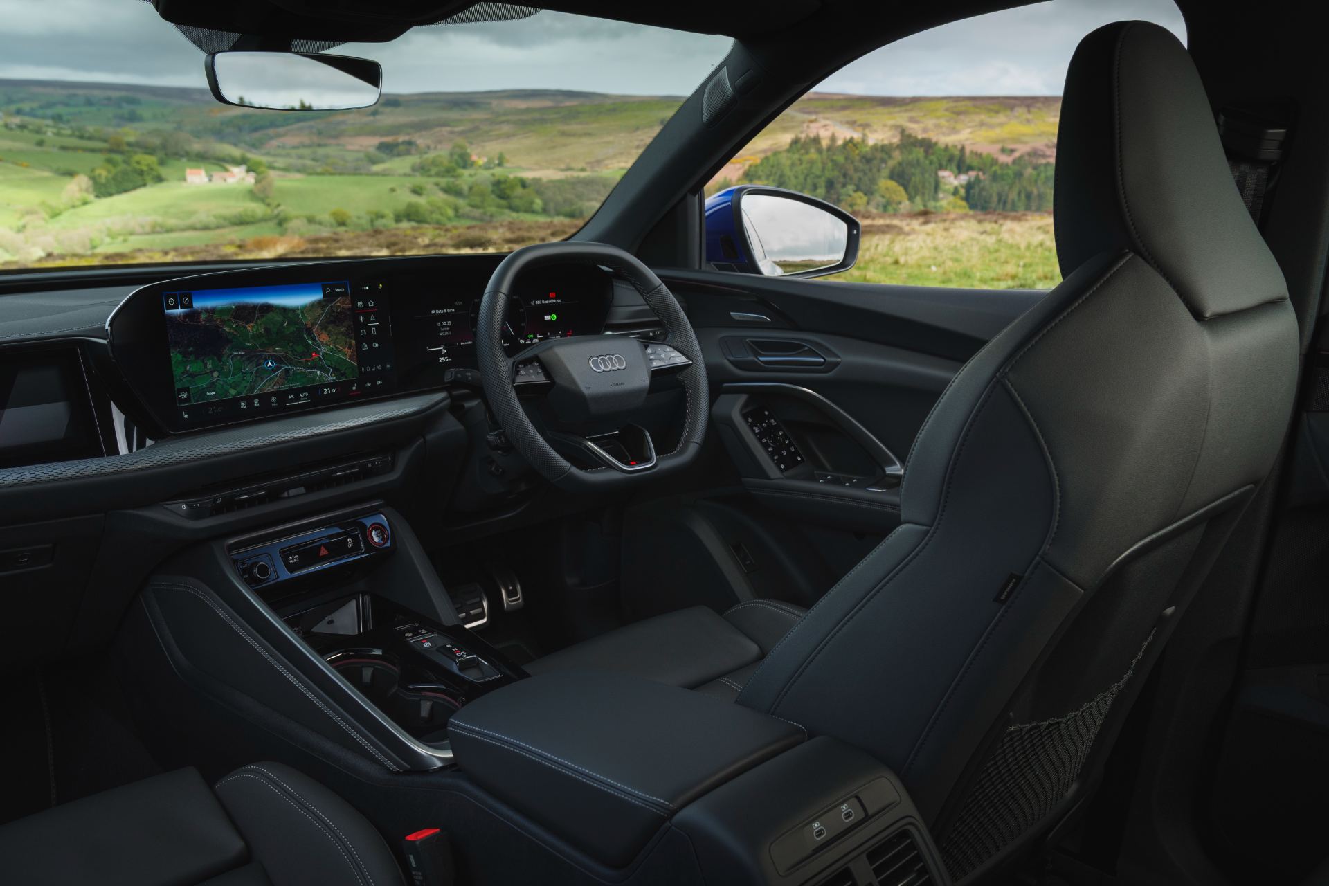 2026 audi q5 sportback e hybrid interior dashboard