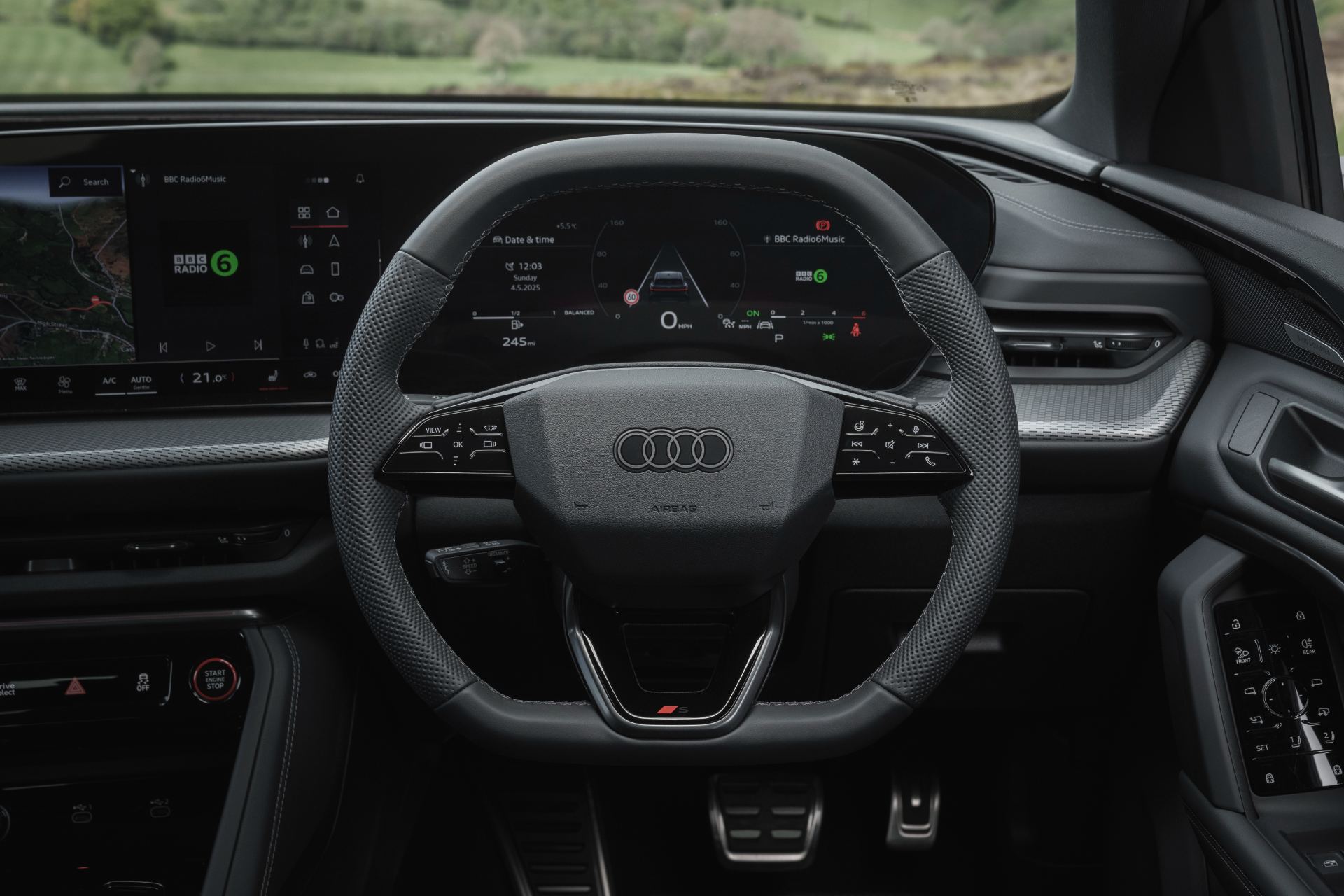 2026 audi q5 sportback e hybrid interior steering wheel
