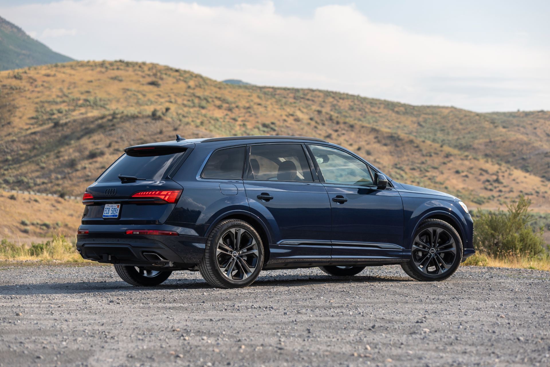 2026 audi q7 rear three quarter hills blue