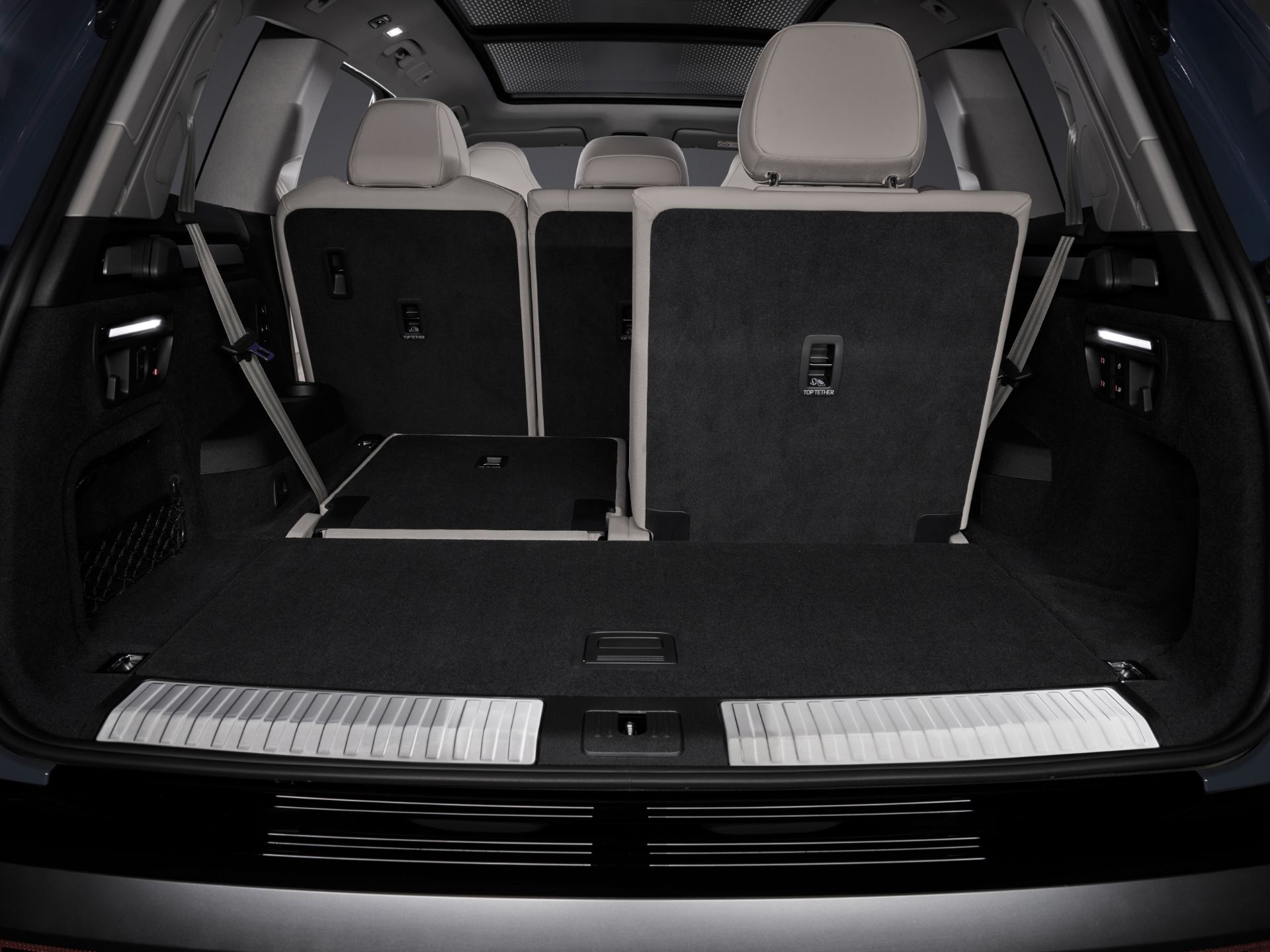 2026 audi q7 suv cargo space third row split folded