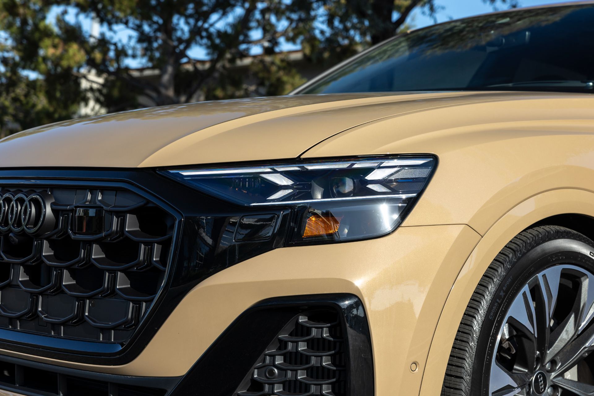 2027 audi q8 headlight wheel beige