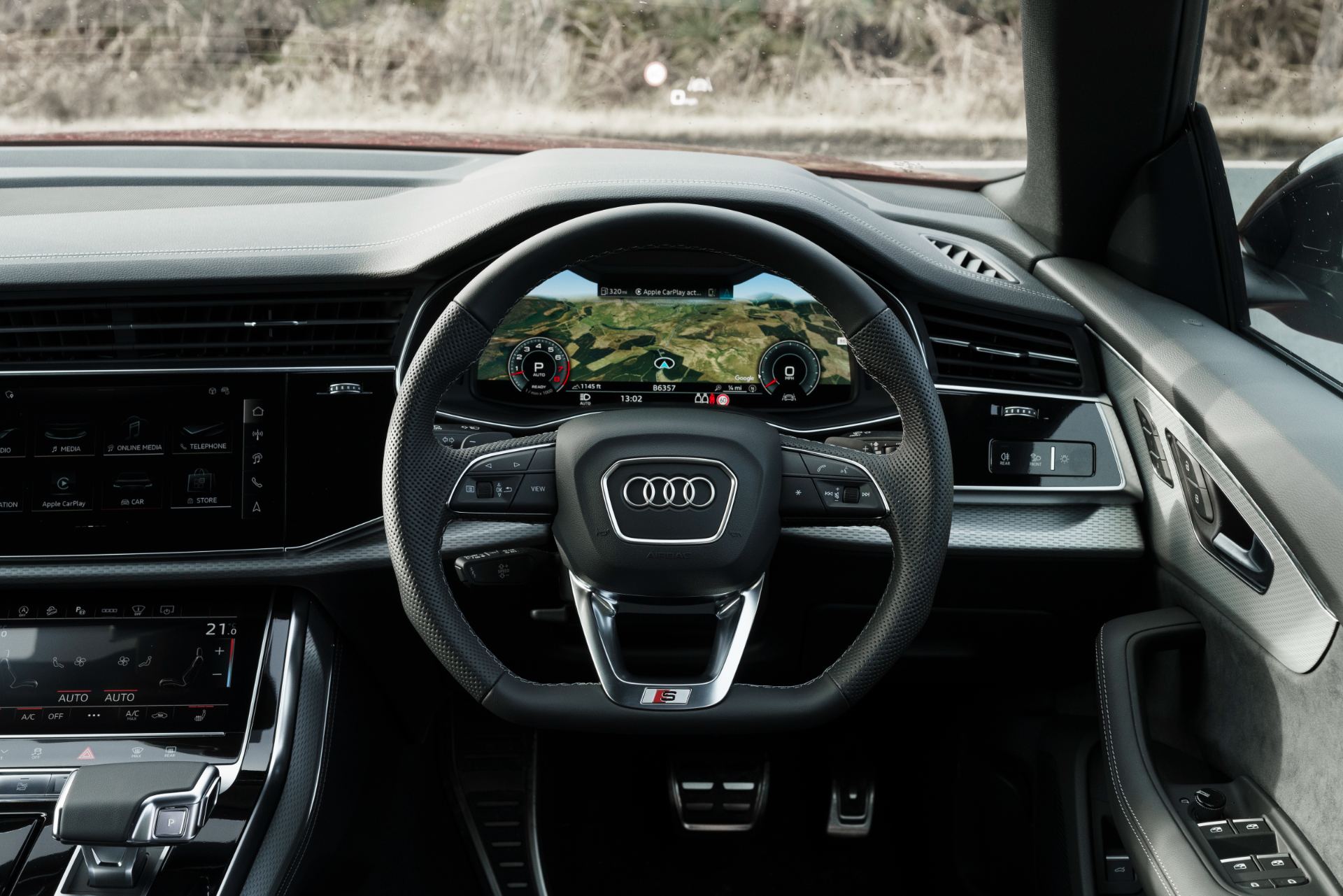 2026 audi q8 suv interior steering wheel