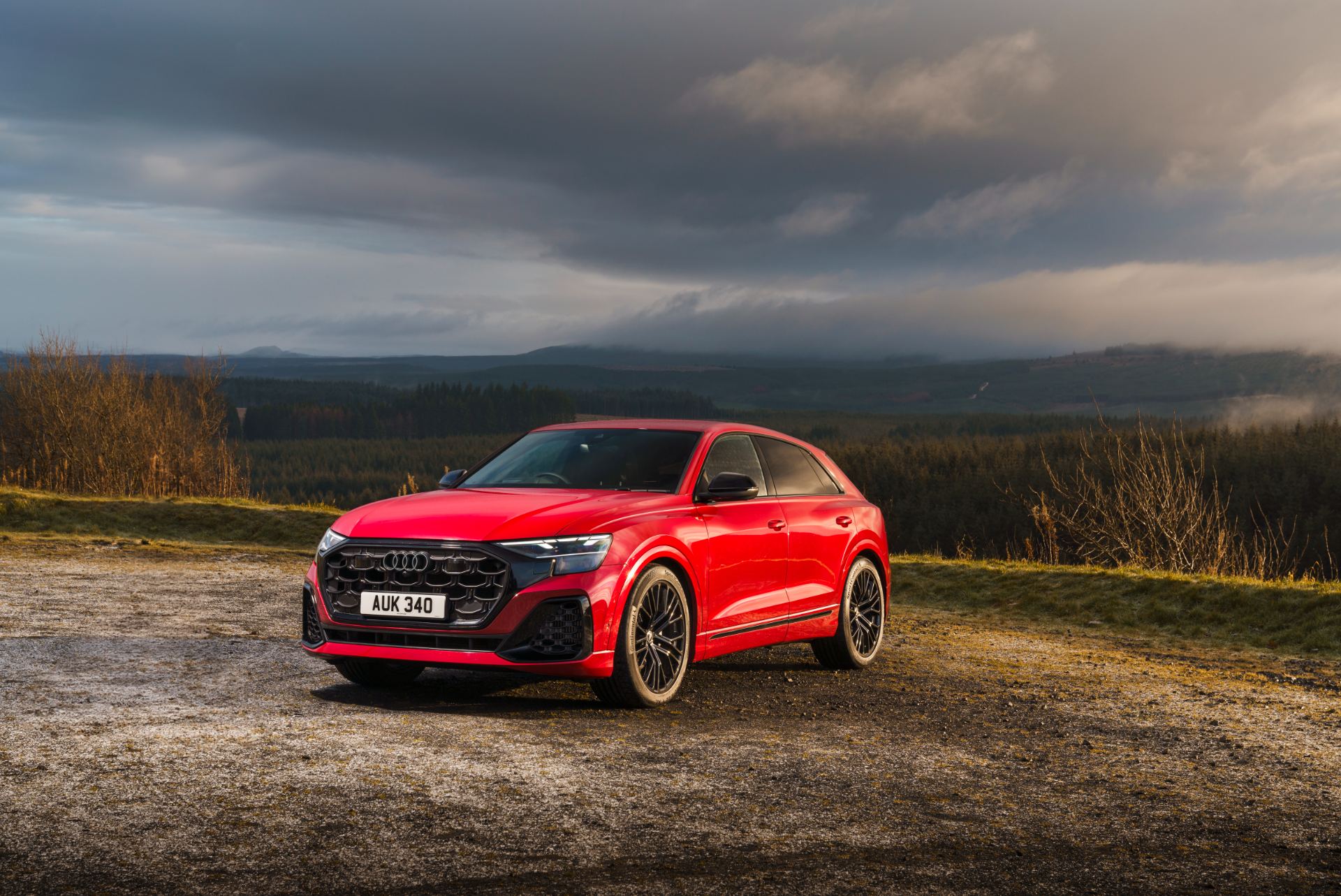 2026 audi q8 suv front three quarter red
