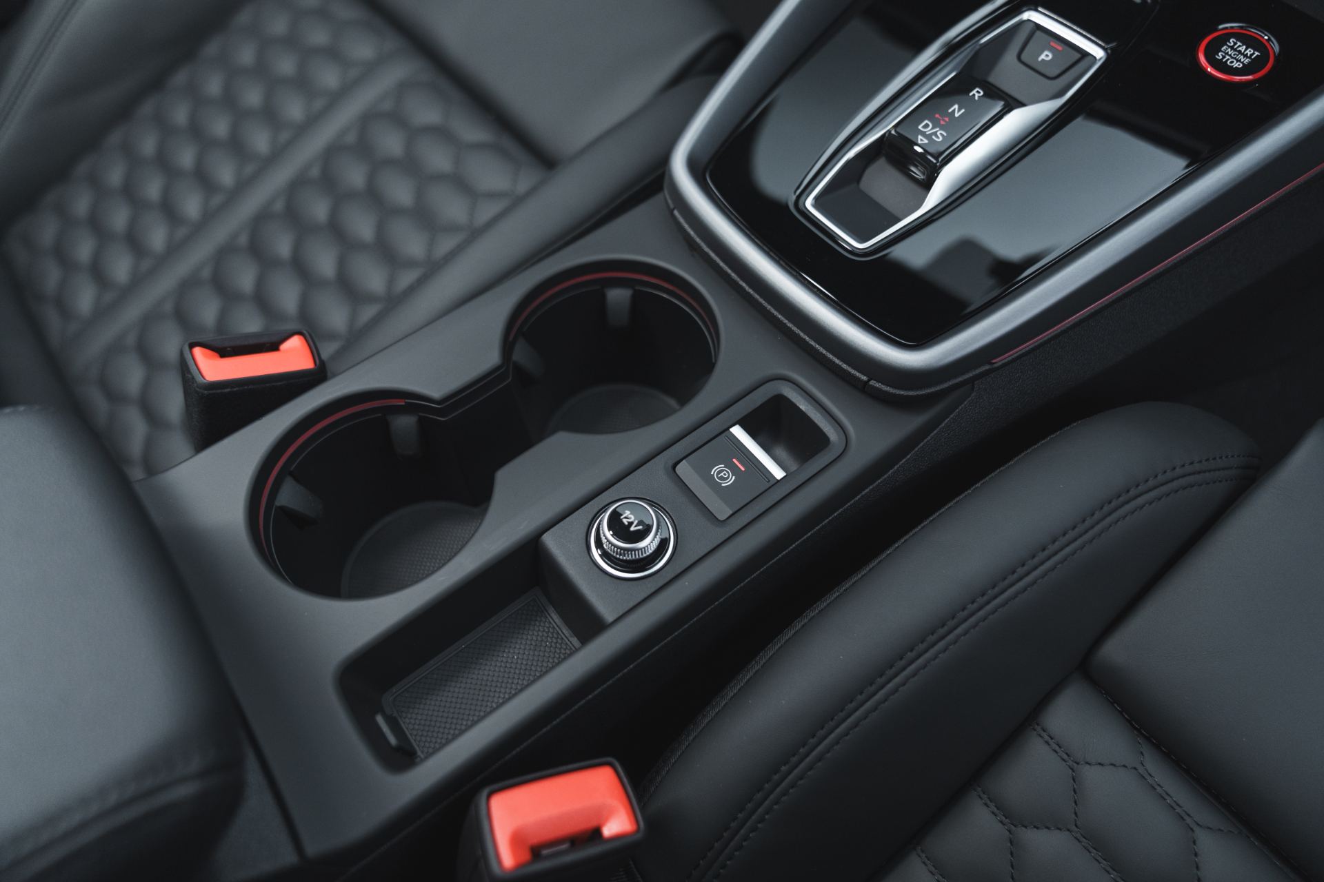 2025 audi rs 3 interior center console