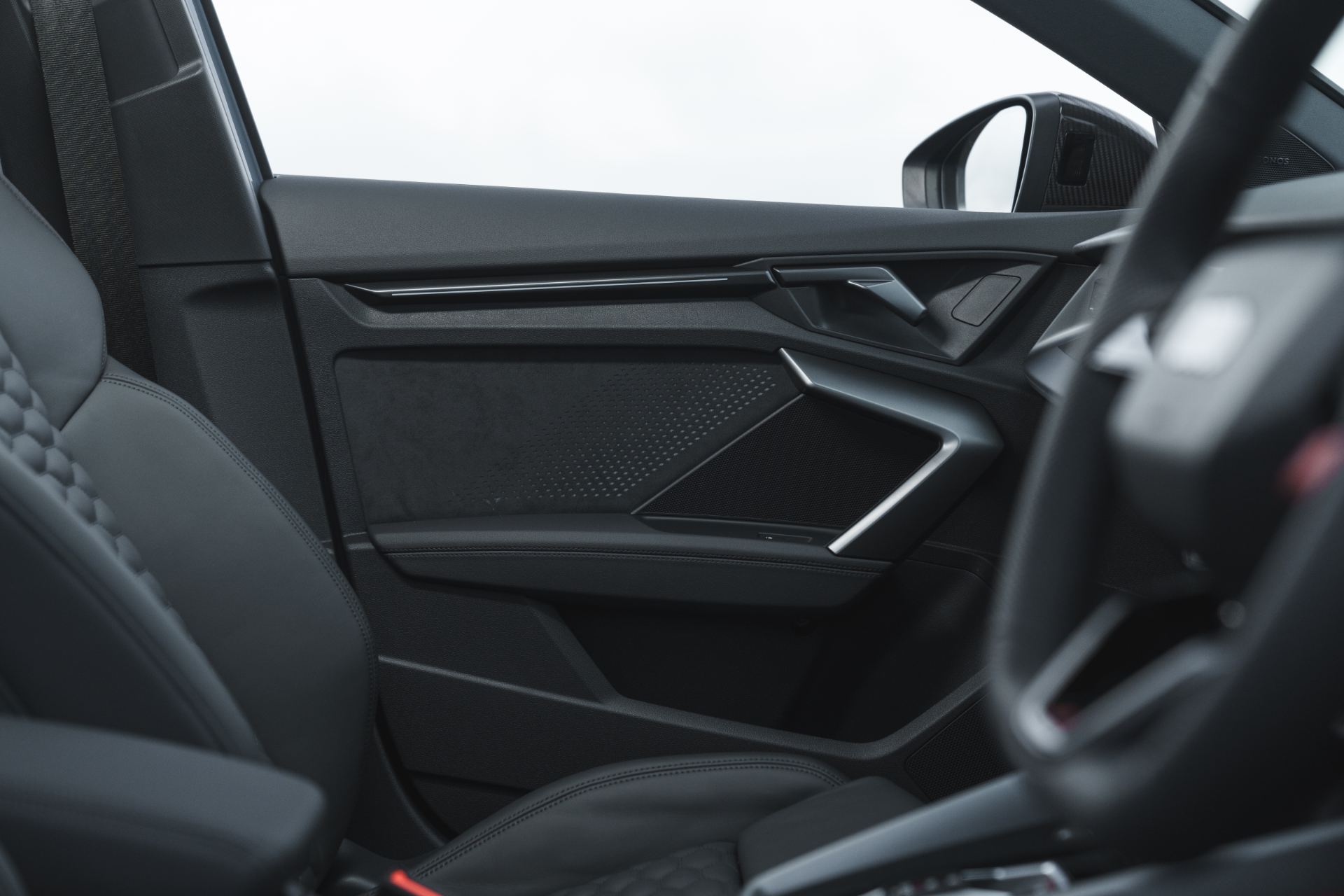 2025 audi rs 3 interior door trim