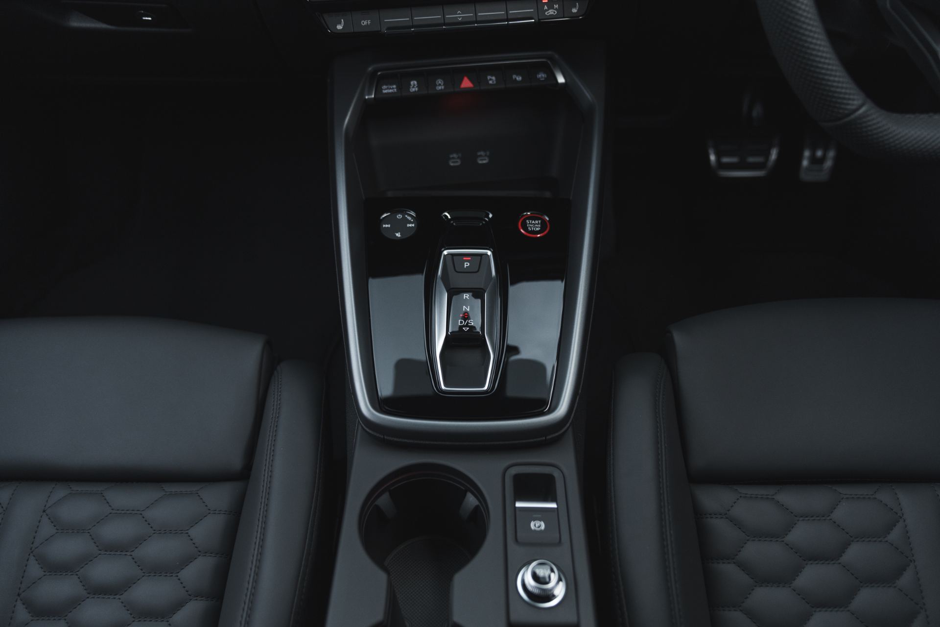 2025 audi rs 3 interior center console top view