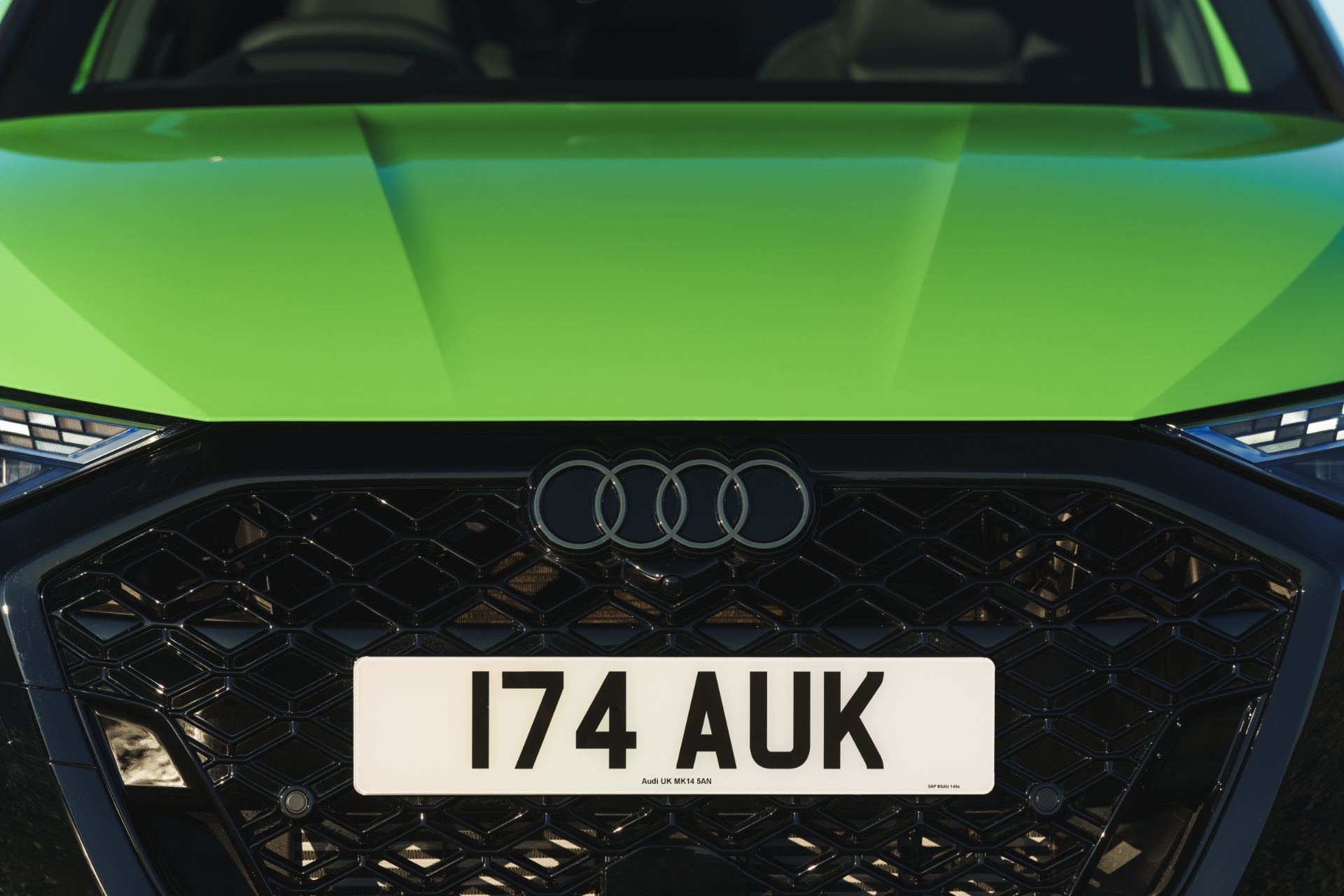 2025 audi rs 3 sportback grille green