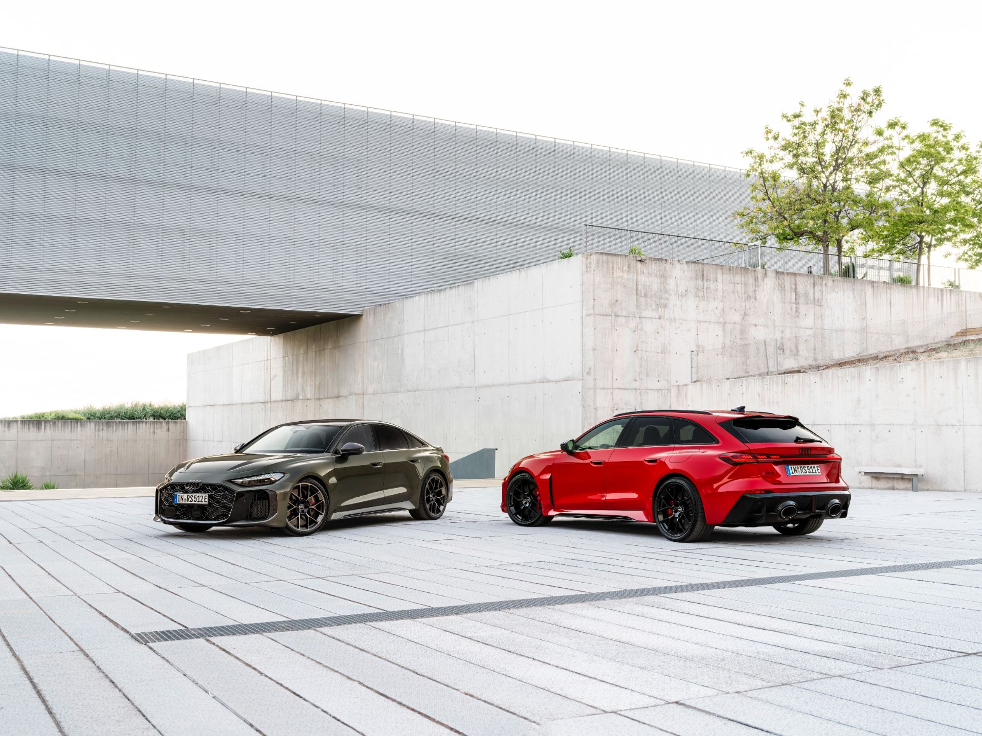 2026 audi rs 5 pair green sportback and red avant