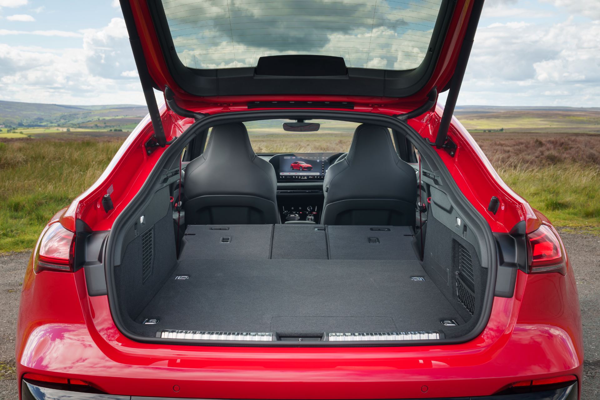 2026 audi rs 5 saloon cargo space seats folded
